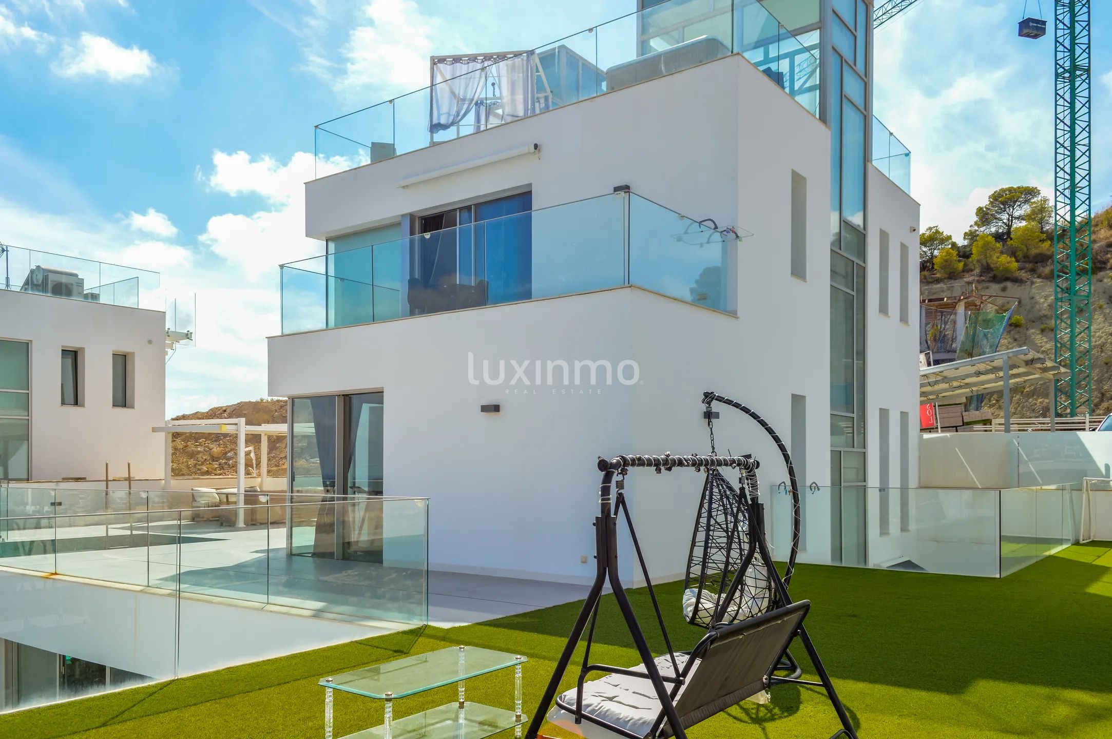 Luxueuse maison indépendante de 5 chambres avec vue sur la mer et la montagne à Finestrat — photo 78