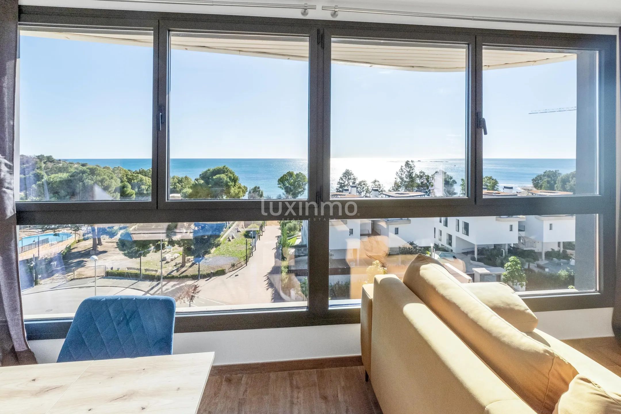 Appartement avec vue sur la mer à Villajoyosa avec 3 lits, terrasse et commodités — photo 11