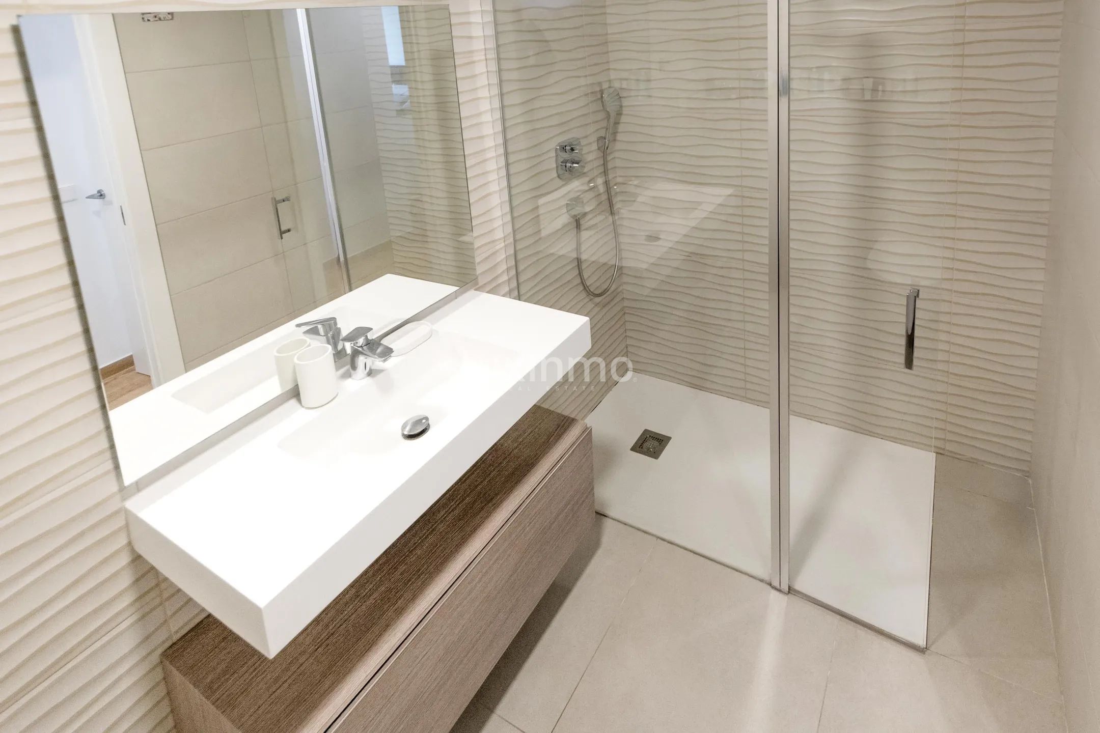 Appartement avec vue sur la mer à Villajoyosa avec 3 lits, terrasse et commodités — photo 17