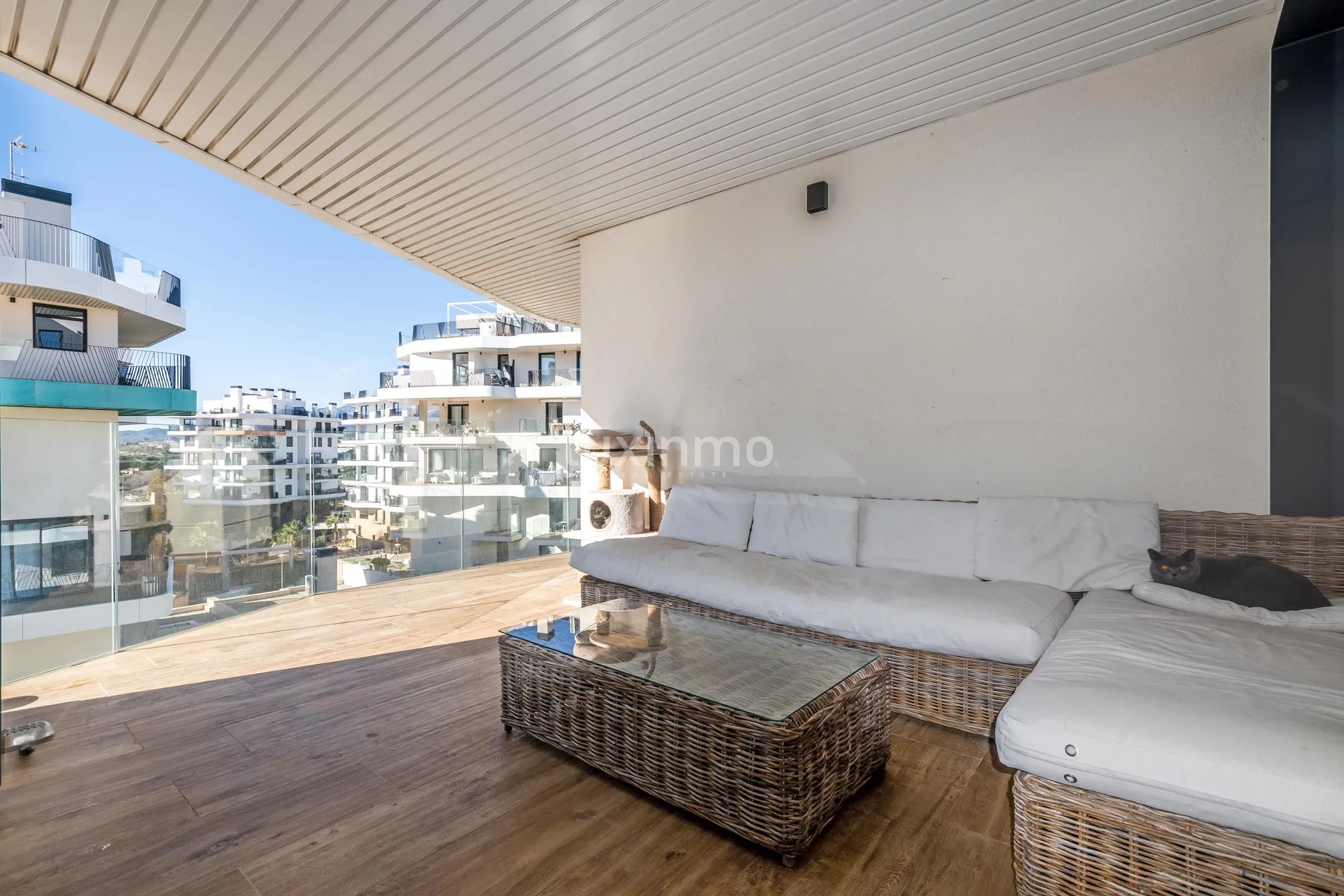 Appartement avec vue sur la mer à Villajoyosa avec 3 lits, terrasse et commodités — photo 26