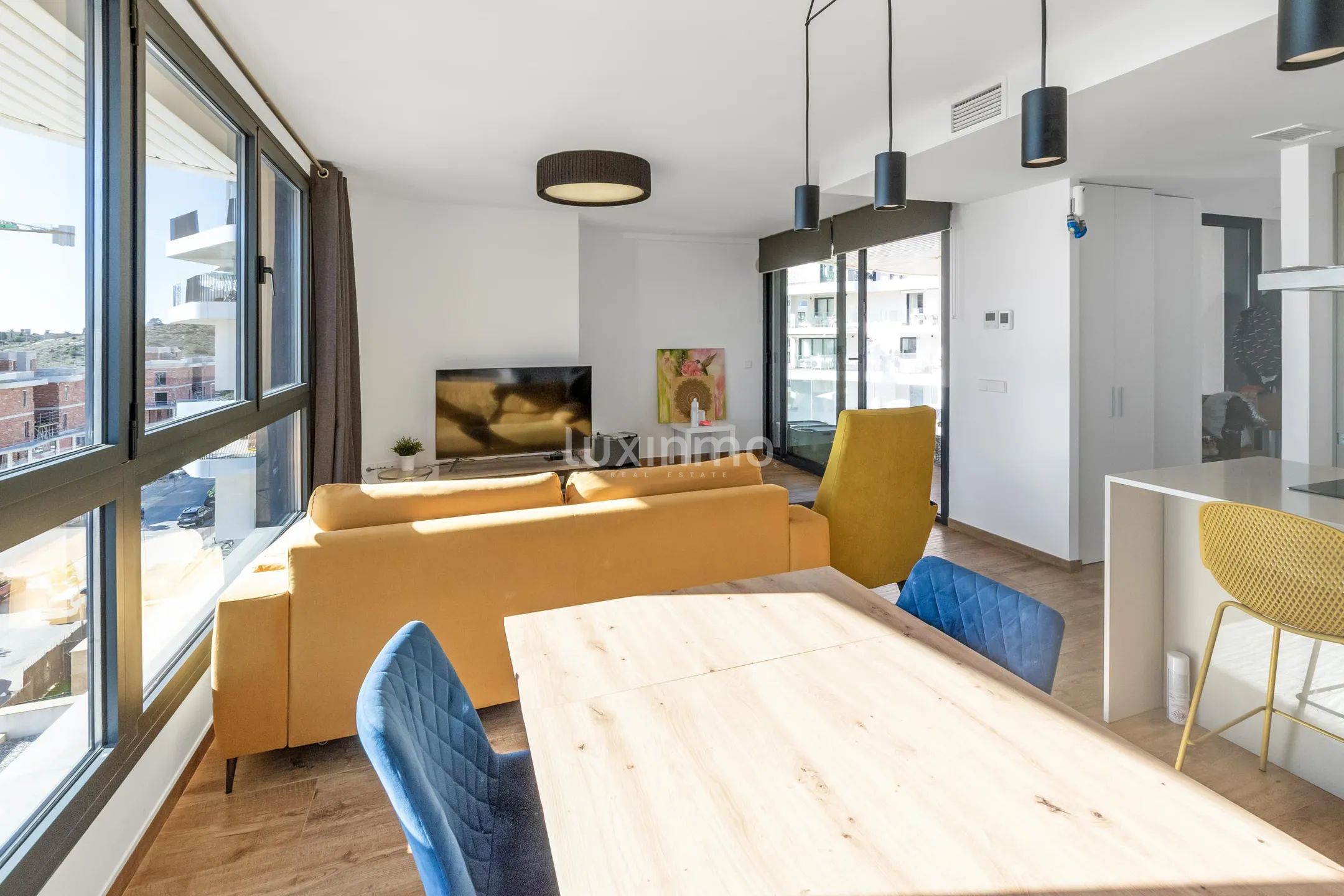 Appartement avec vue sur la mer à Villajoyosa avec 3 lits, terrasse et commodités — photo 10