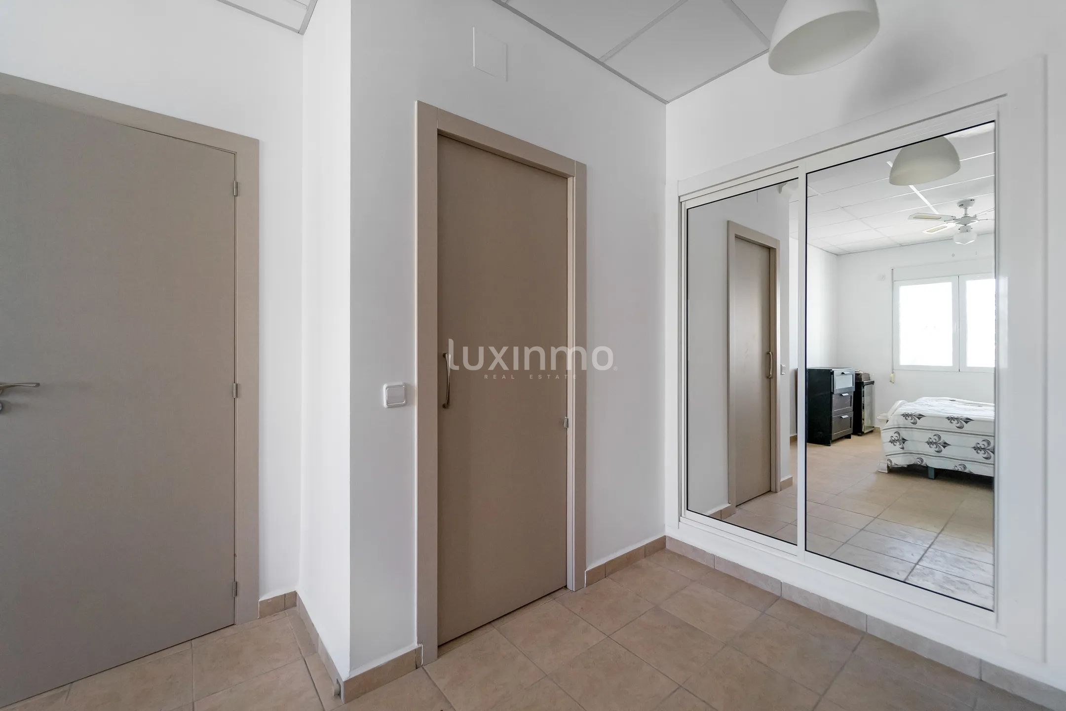 Impressive villa with sea views in Oltamar-Cucarres-Gargasindi, Calpe — photo 23