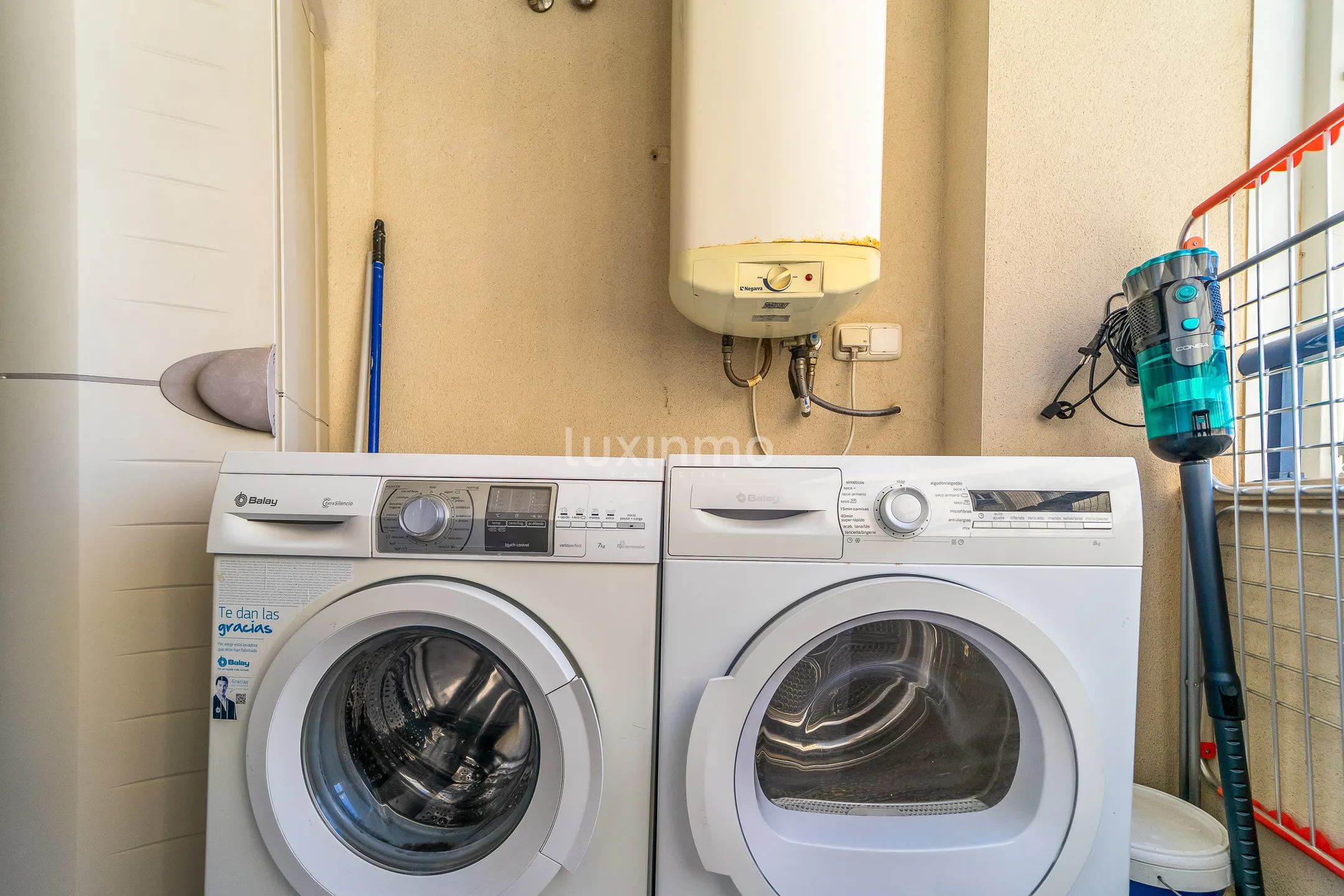 Oszałamiające nowoczesne mieszkanie z widokiem na morze i góry w Calpe — photo 16