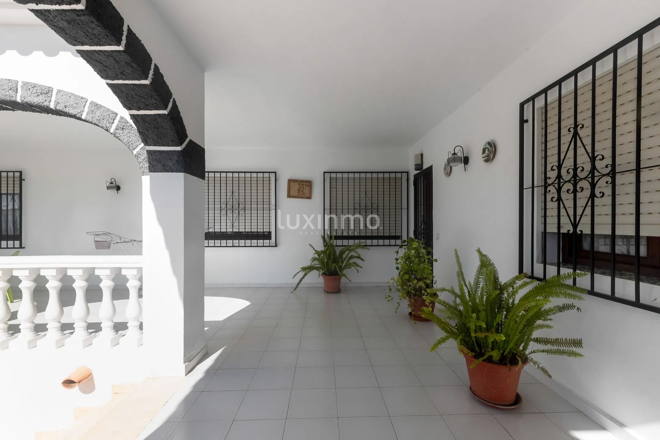 Charming mediterranean style villa with mountain views in Arabi, Alfaz del Pi — photo 17