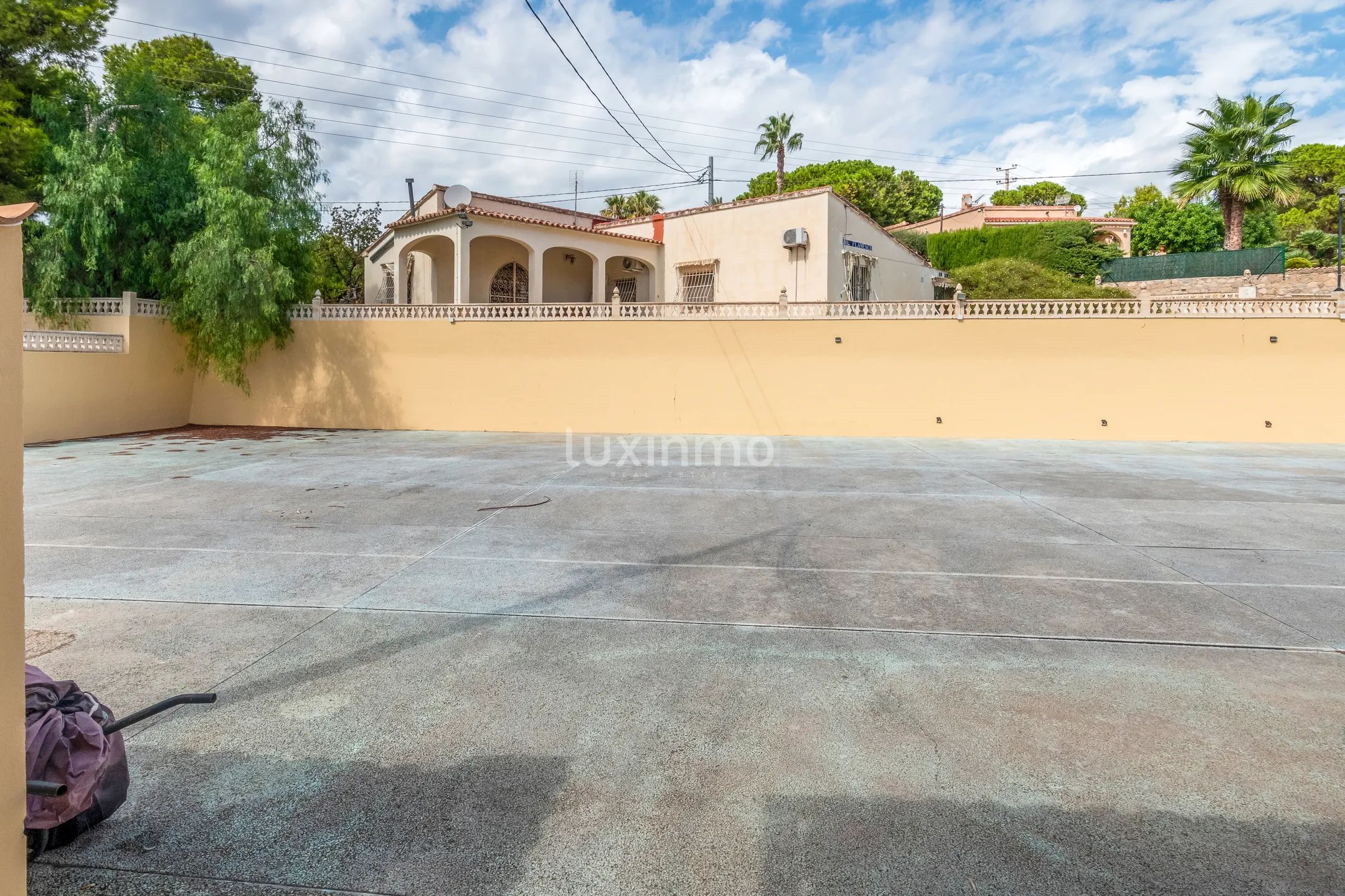 Exklusivt uthyrningshus med stor tomt och privata faciliteter — photo 34