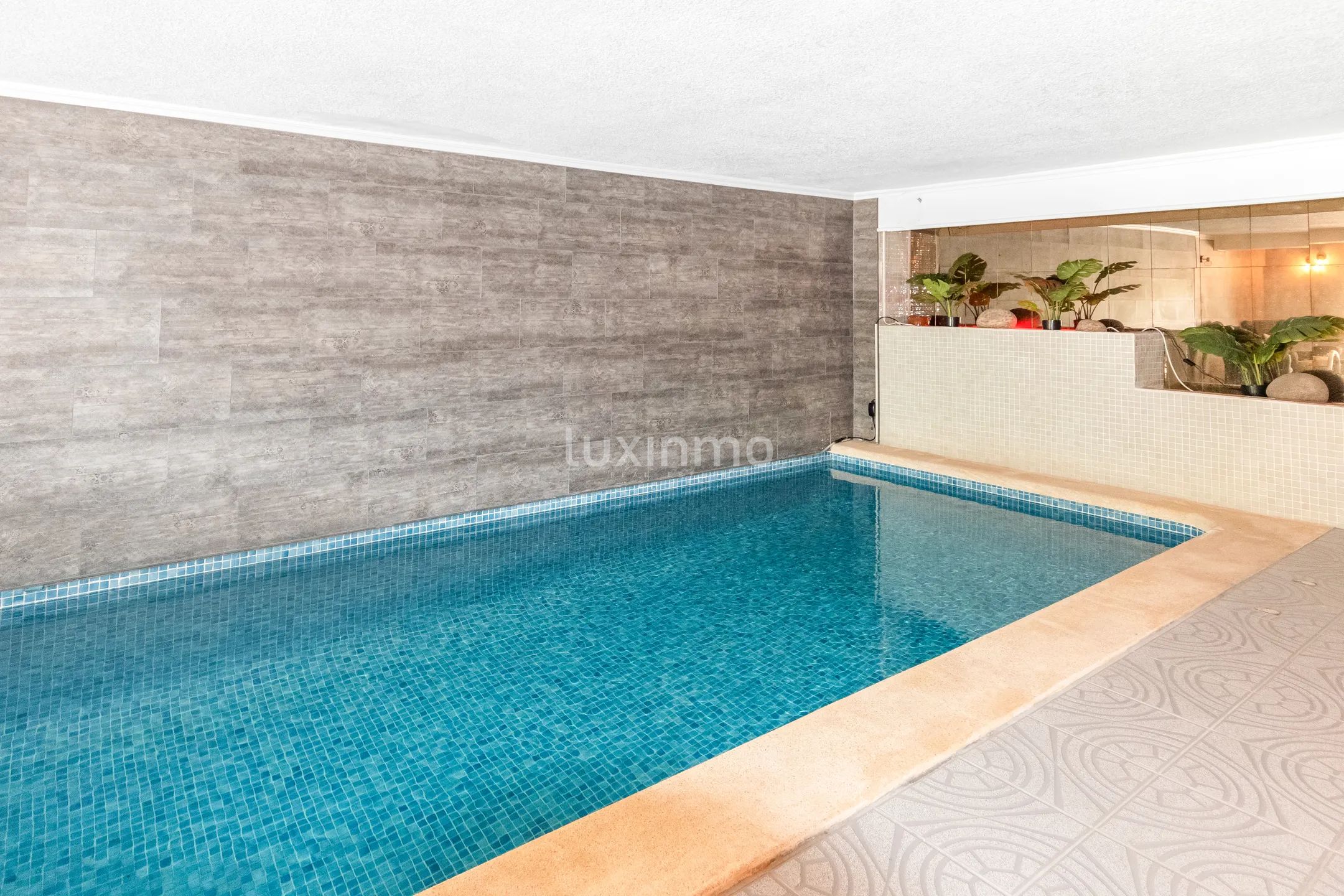 Exklusivt uthyrningshus med stor tomt och privata faciliteter — photo 54