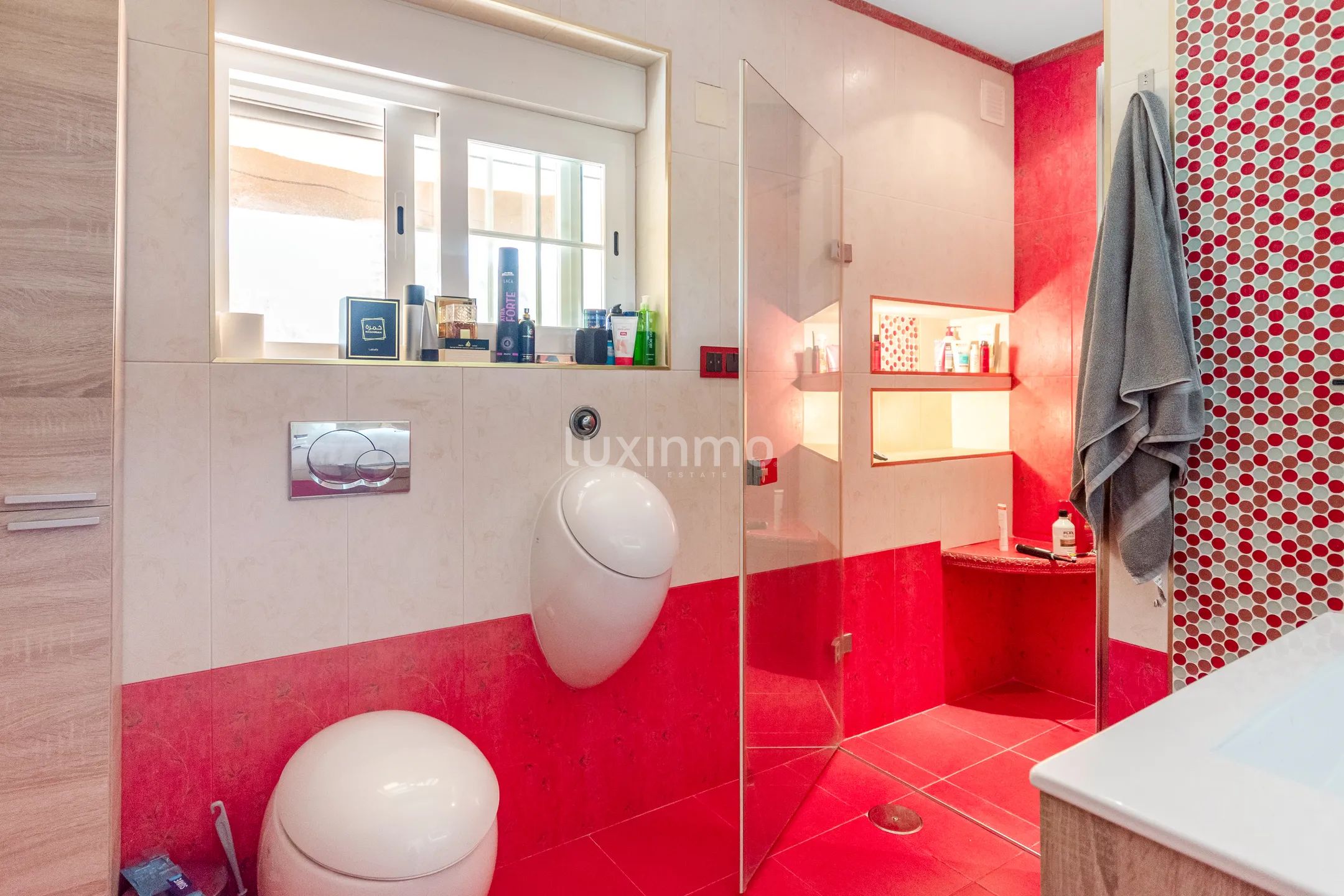 Exklusivt uthyrningshus med stor tomt och privata faciliteter — photo 57