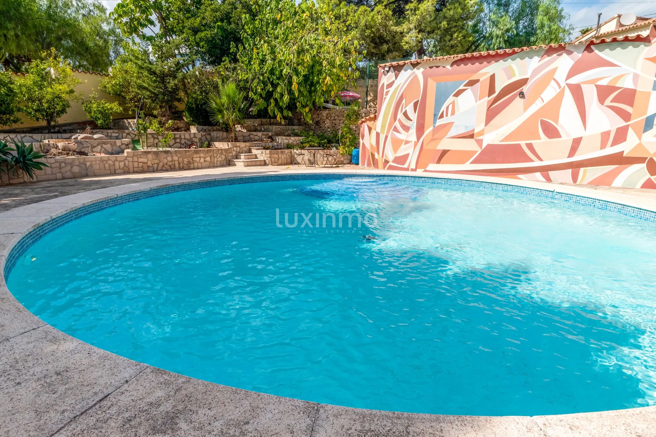 Exklusivt uthyrningshus med stor tomt och privata faciliteter — photo 61