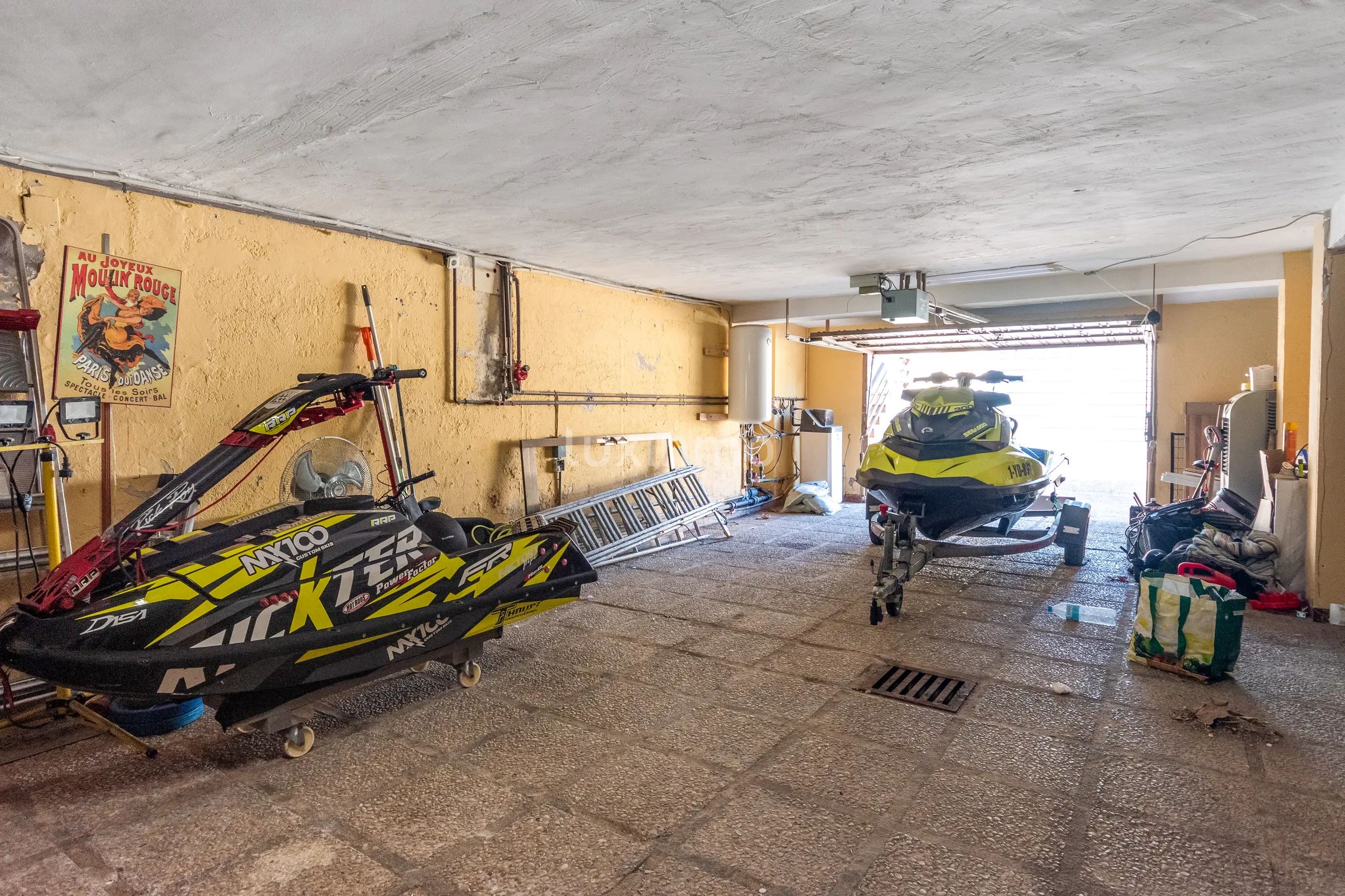 Exklusivt uthyrningshus med stor tomt och privata faciliteter — photo 55