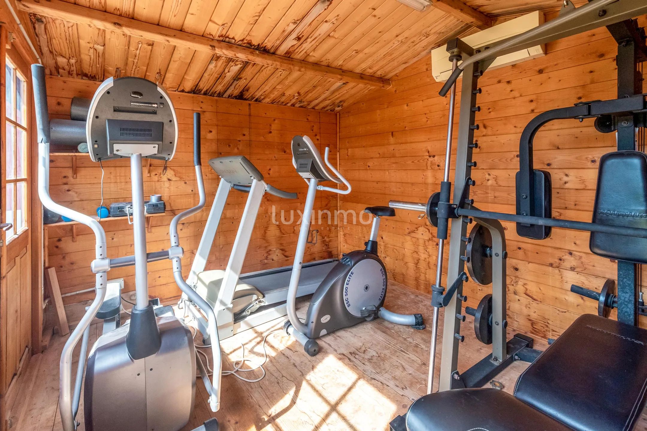 Villa de estilo mediterránea reformada con mucha privacidad en Sierra Cortina, Finestrat — photo 42