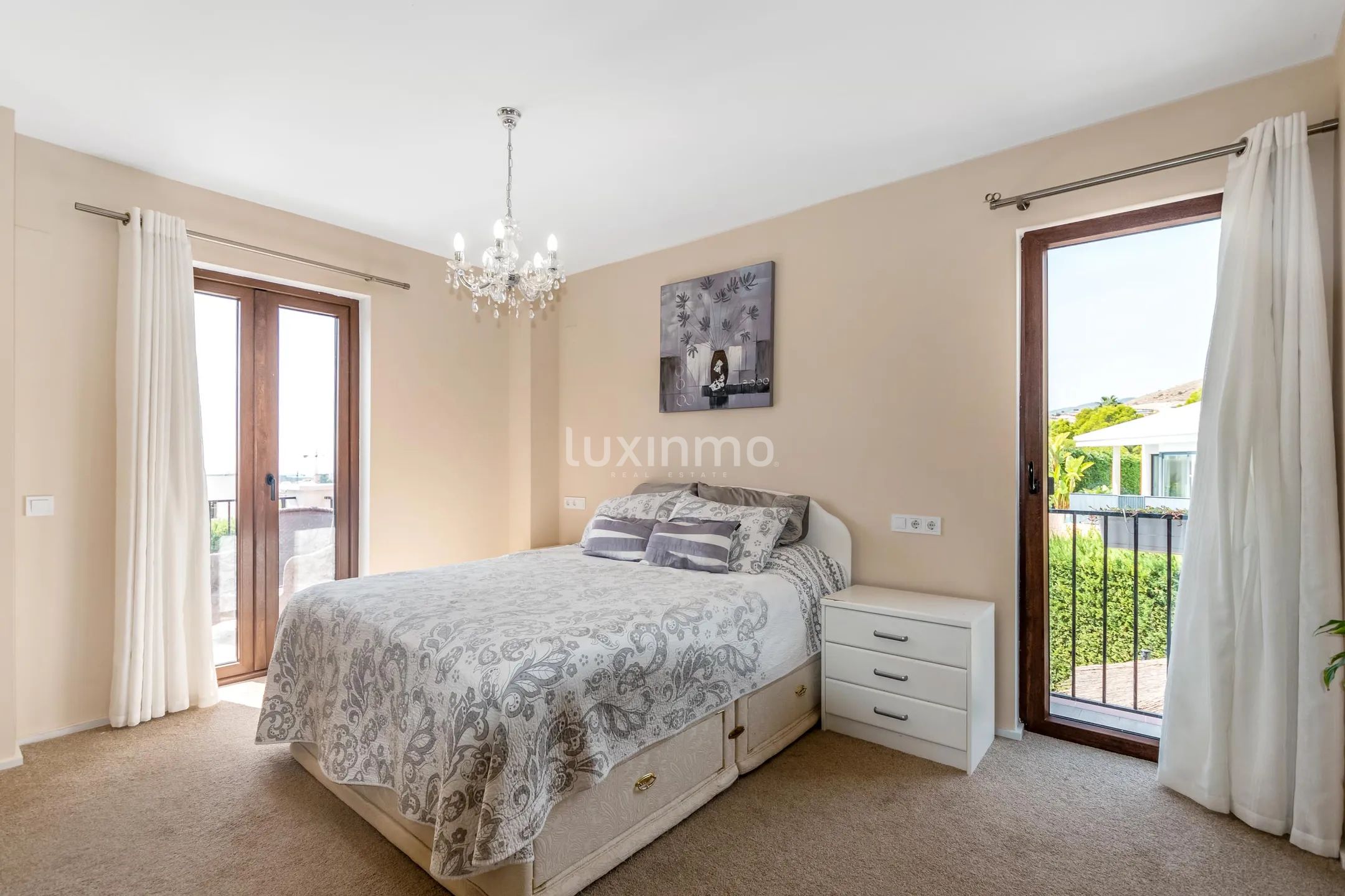 Villa de estilo mediterránea reformada con mucha privacidad en Sierra Cortina, Finestrat — photo 24