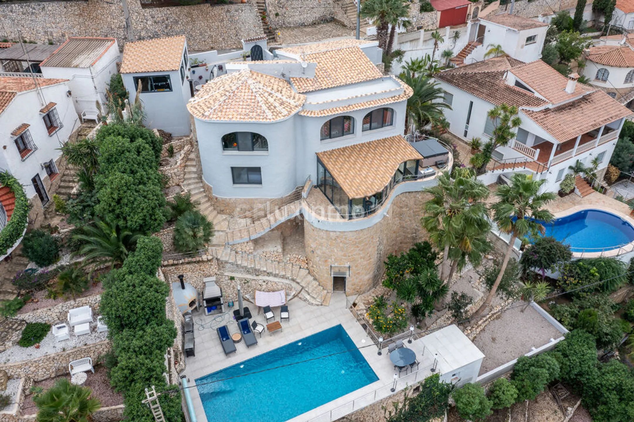 Renovated 5 bedroom villa with panoramic sea views in Calpe — photo 59