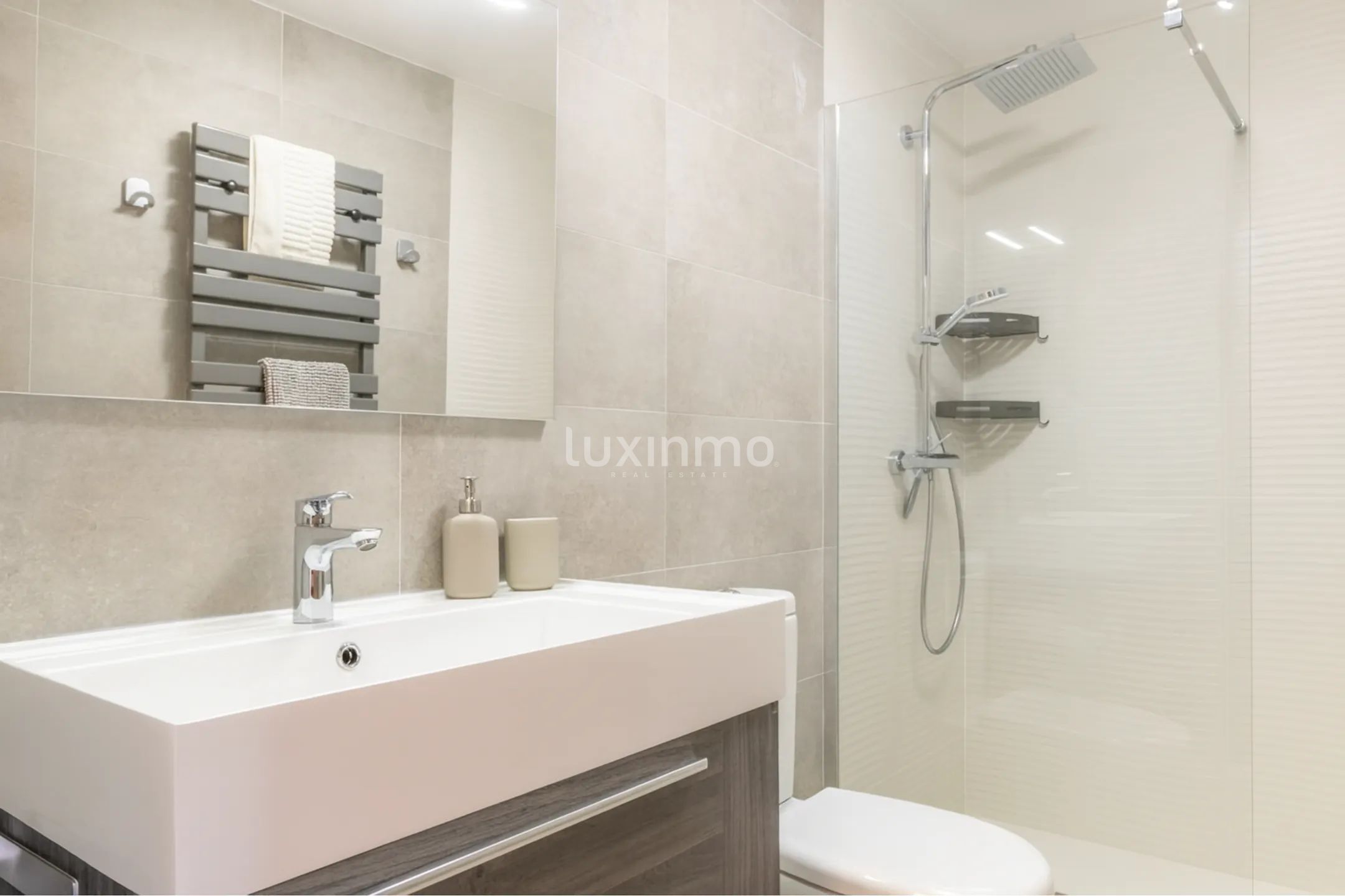 Renovated 5 bedroom villa with panoramic sea views in Calpe — photo 21