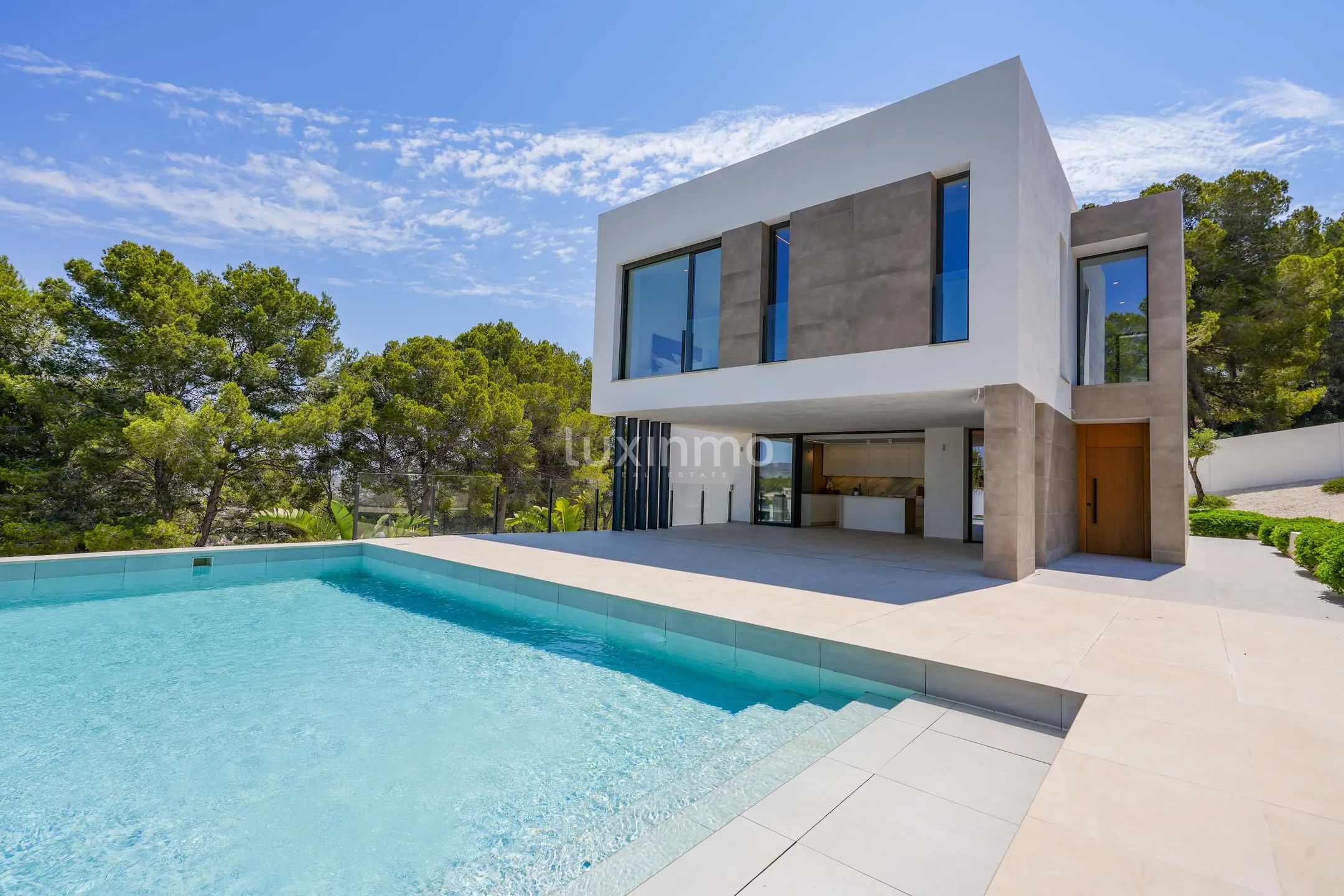 Modern 4-Bedroom Detached House with Private Pool and Mountain Views in Moraira — photo 2