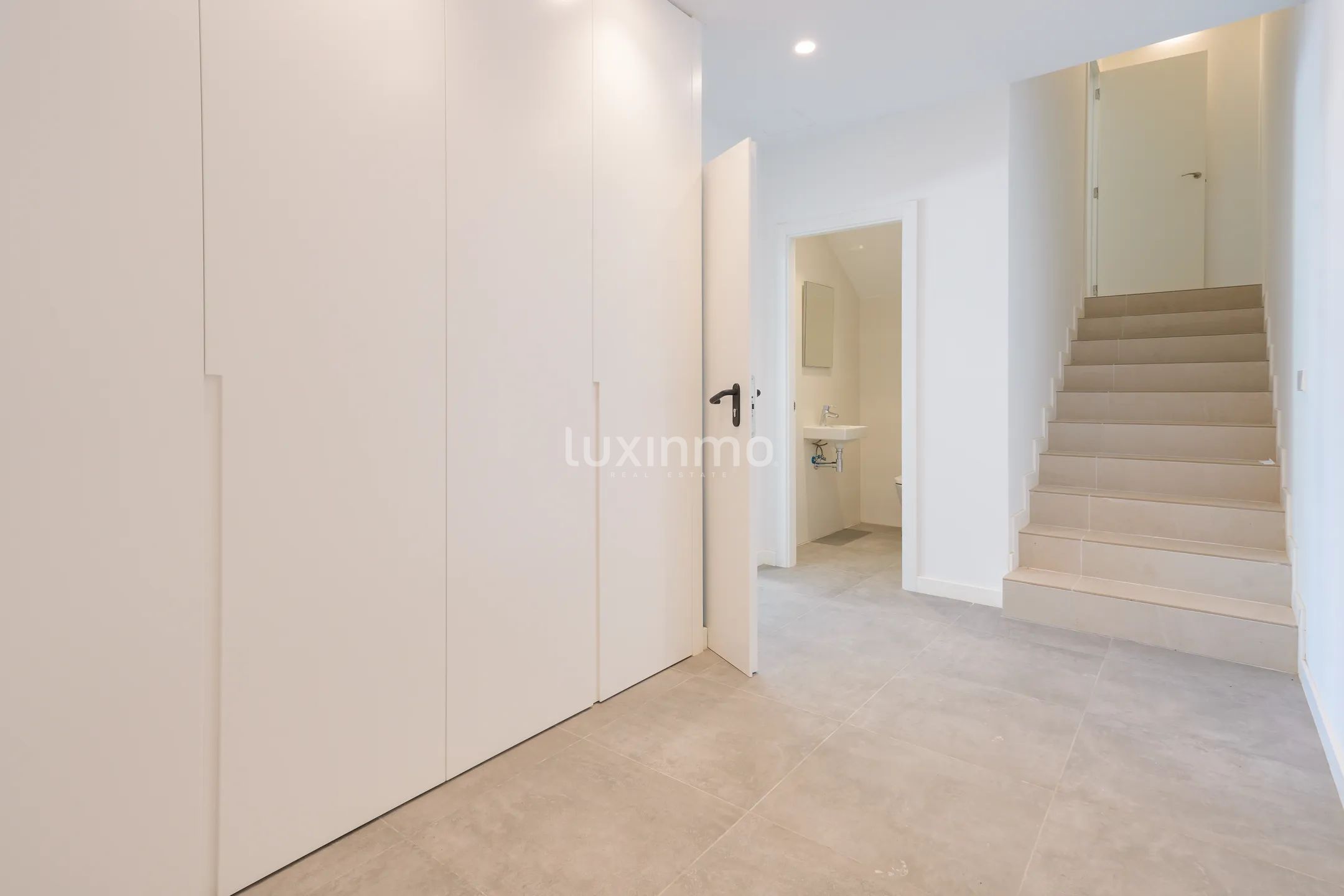 Maison moderne de 4 chambres avec piscine privée et vue sur la montagne à Moraira — photo 28