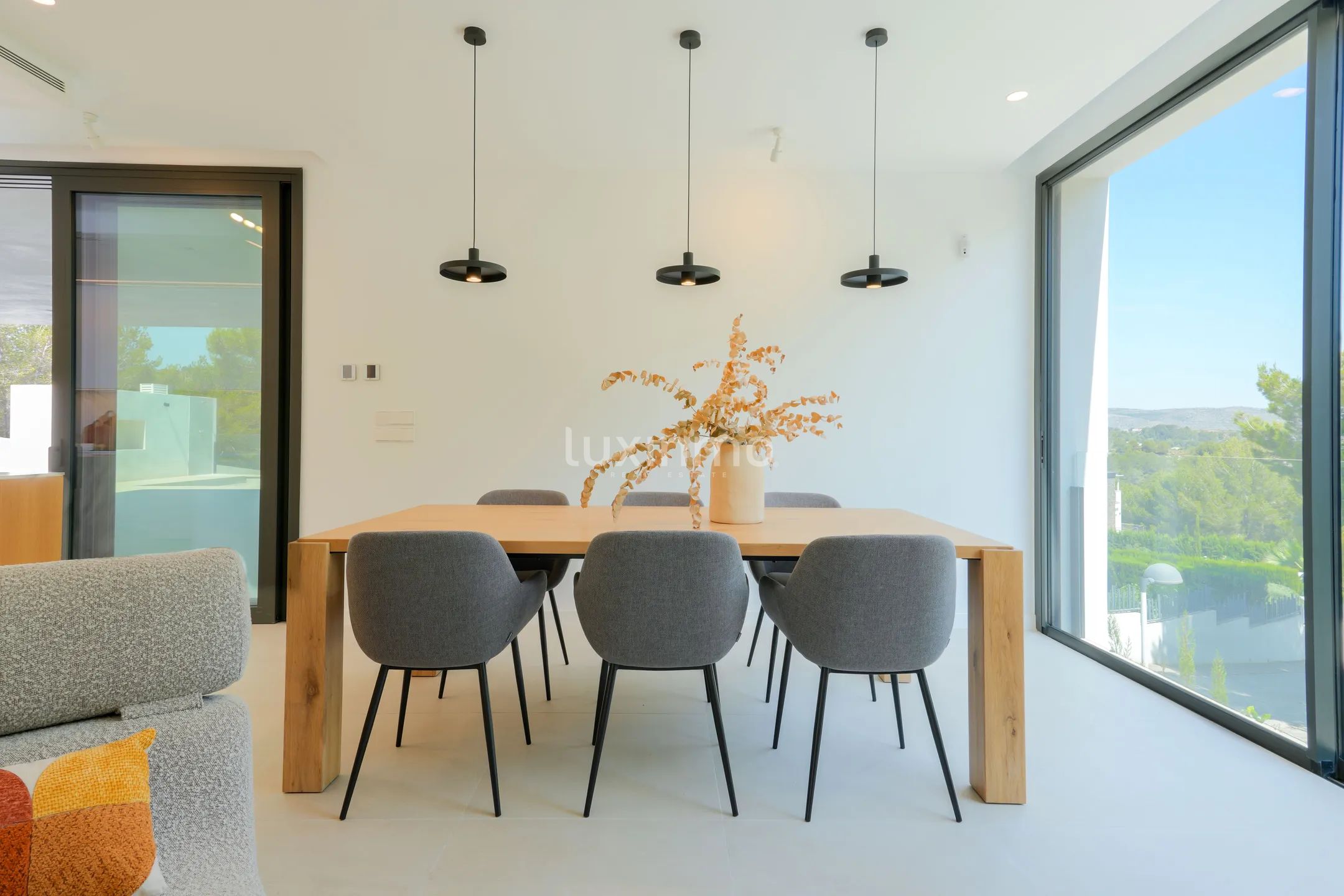Modern 4-Bedroom Detached House with Private Pool and Mountain Views in Moraira — photo 7