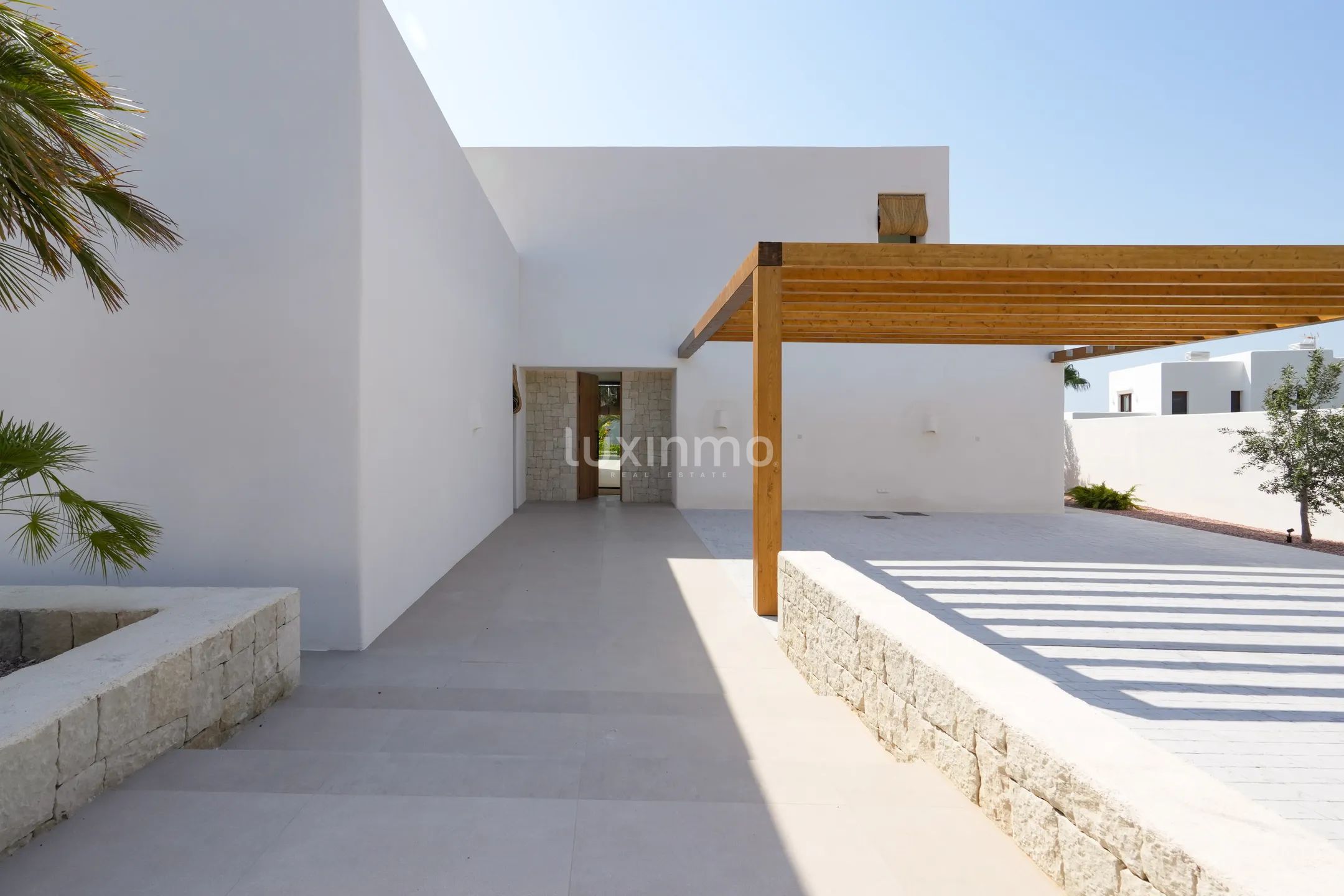 Prachtig, modern, vrijstaand huis in Ibiza-stijl met uitzicht op zee in Moraira — photo 3