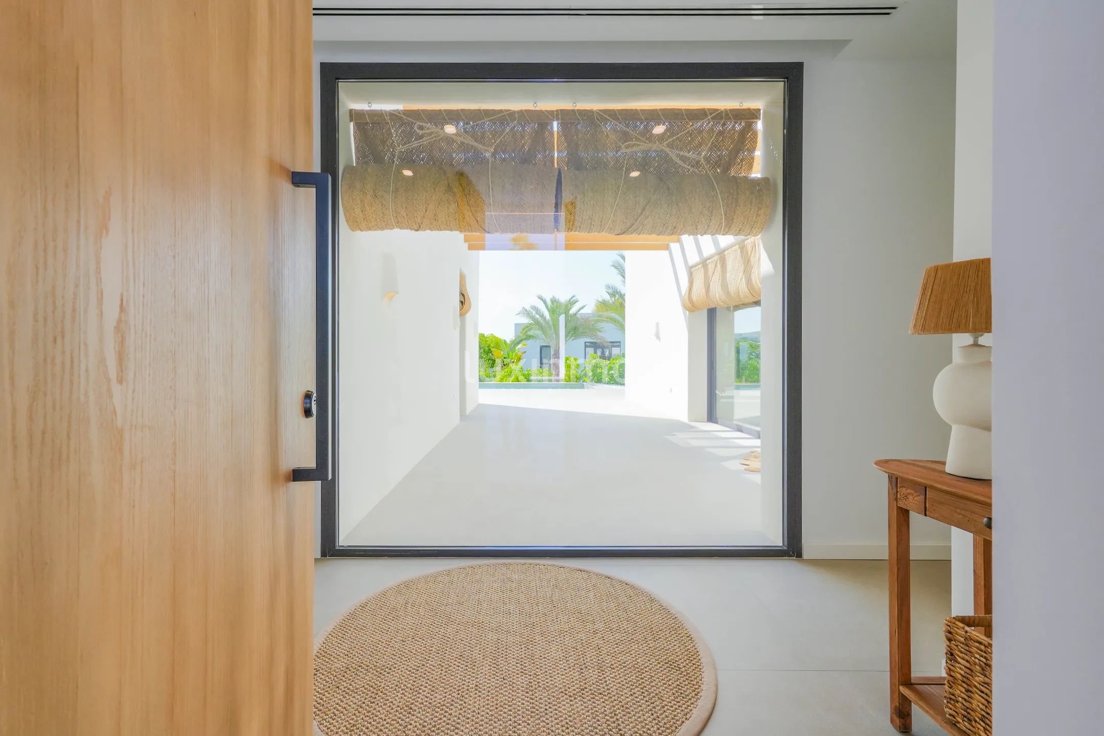 Prachtig, modern, vrijstaand huis in Ibiza-stijl met uitzicht op zee in Moraira — photo 4