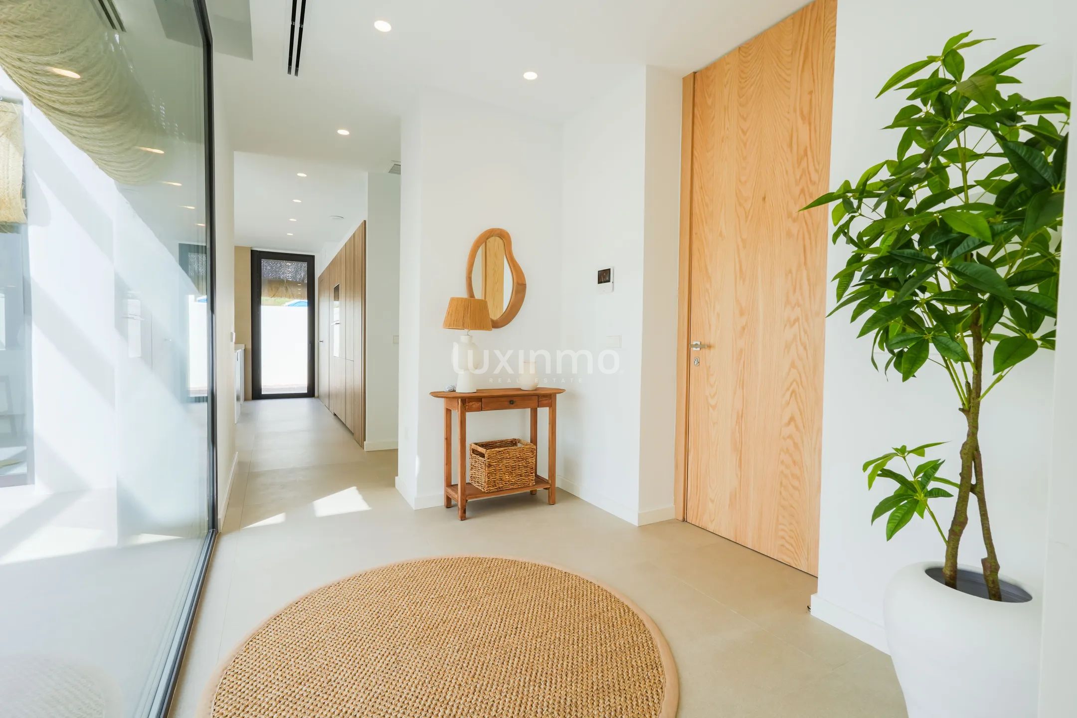 Prachtig, modern, vrijstaand huis in Ibiza-stijl met uitzicht op zee in Moraira — photo 5