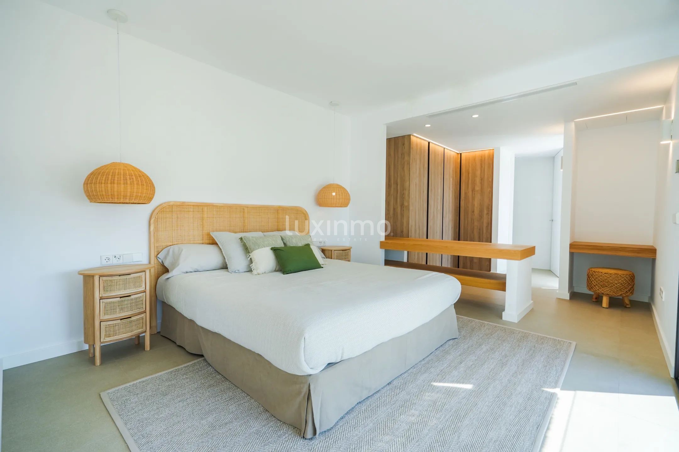 Prachtig, modern, vrijstaand huis in Ibiza-stijl met uitzicht op zee in Moraira — photo 28