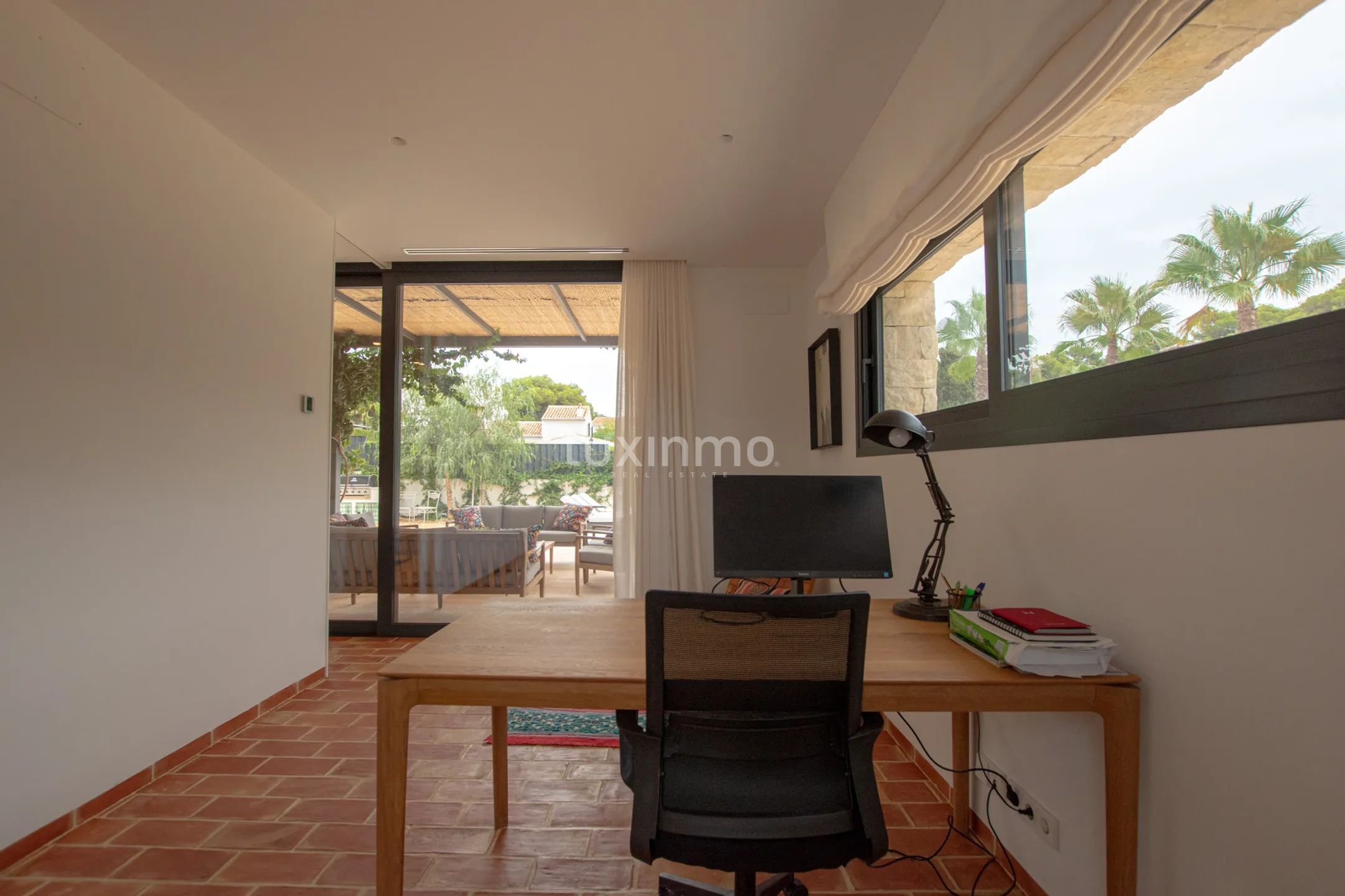 Stunning modern villa for rent in Cala Blanca Jávea — photo 24