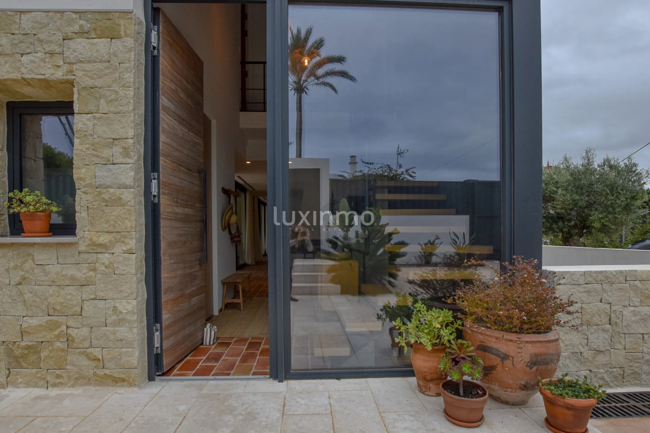 Stunning modern villa for rent in Cala Blanca Jávea — photo 15