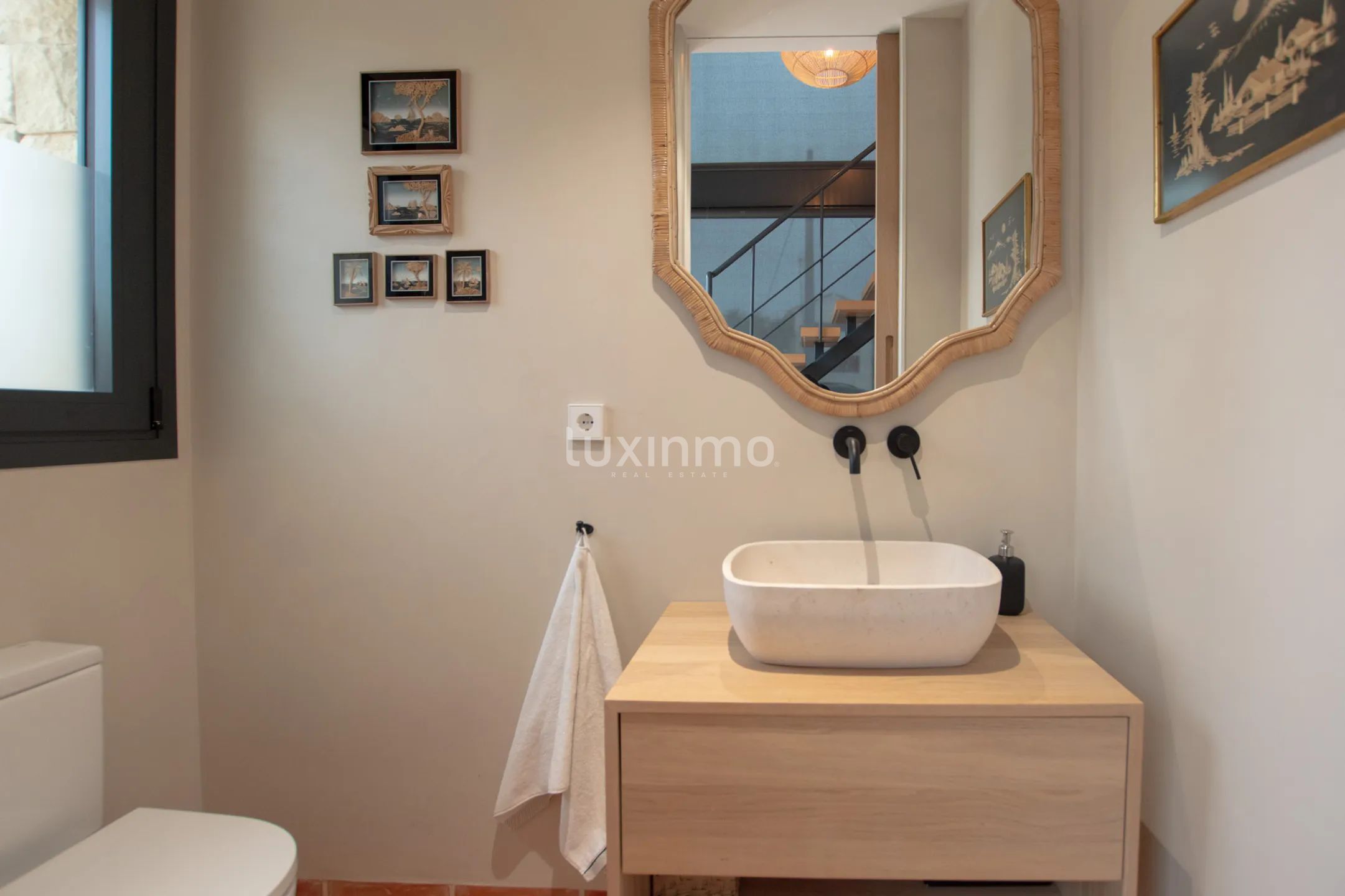 Stunning modern villa for rent in Cala Blanca Jávea — photo 25