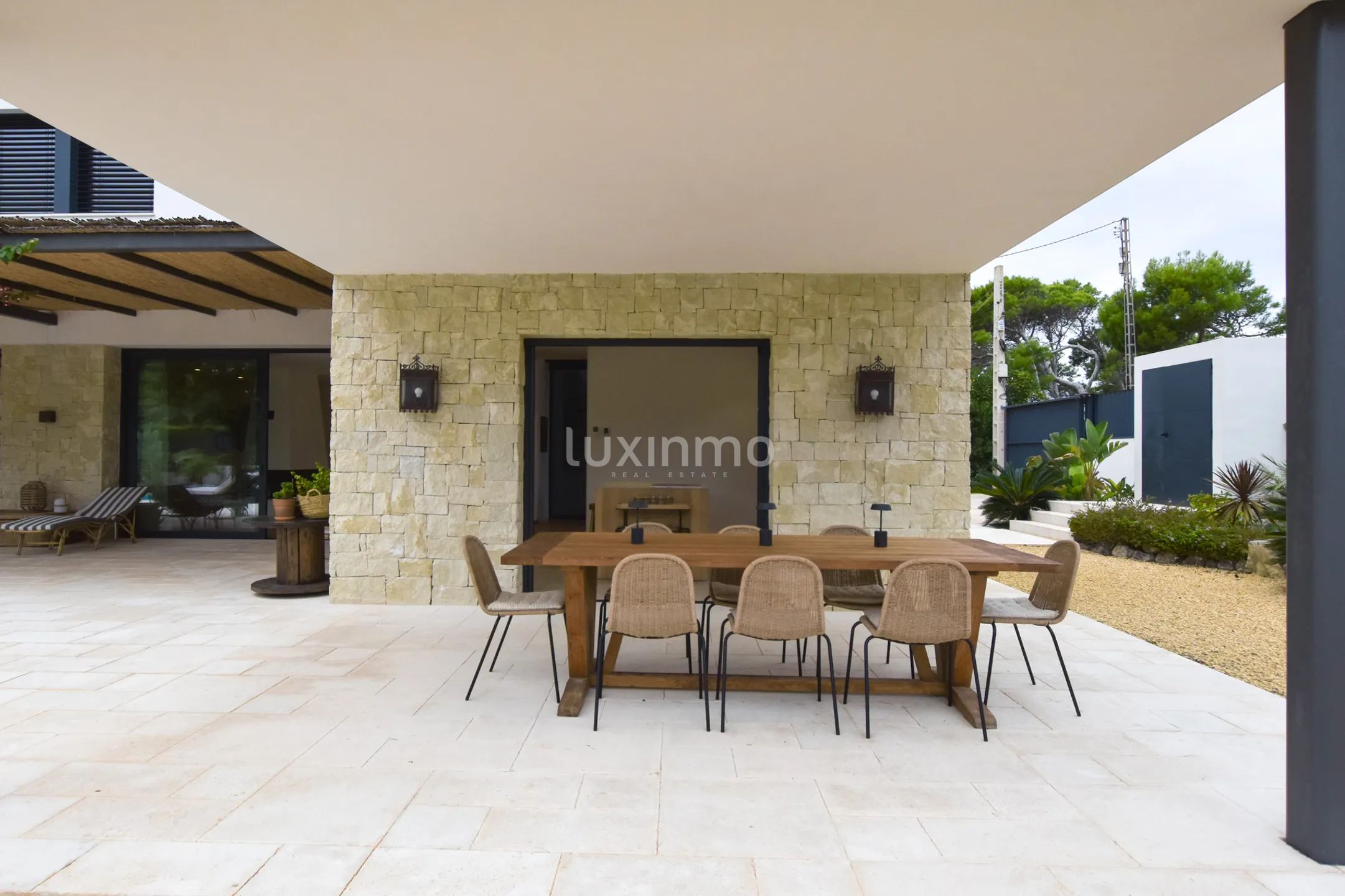 Stunning modern villa for rent in Cala Blanca Jávea — photo 8