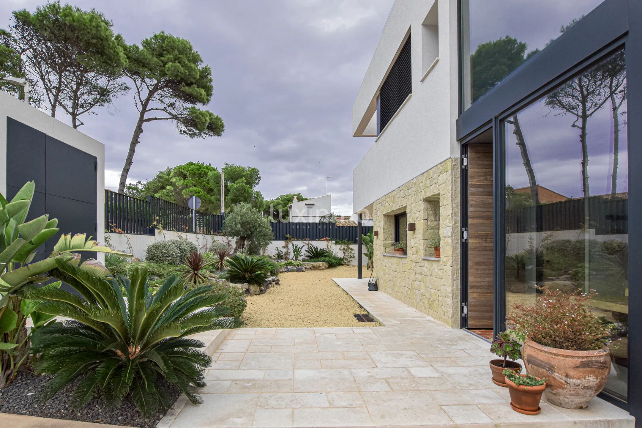 Stunning modern villa for rent in Cala Blanca Jávea — photo 14