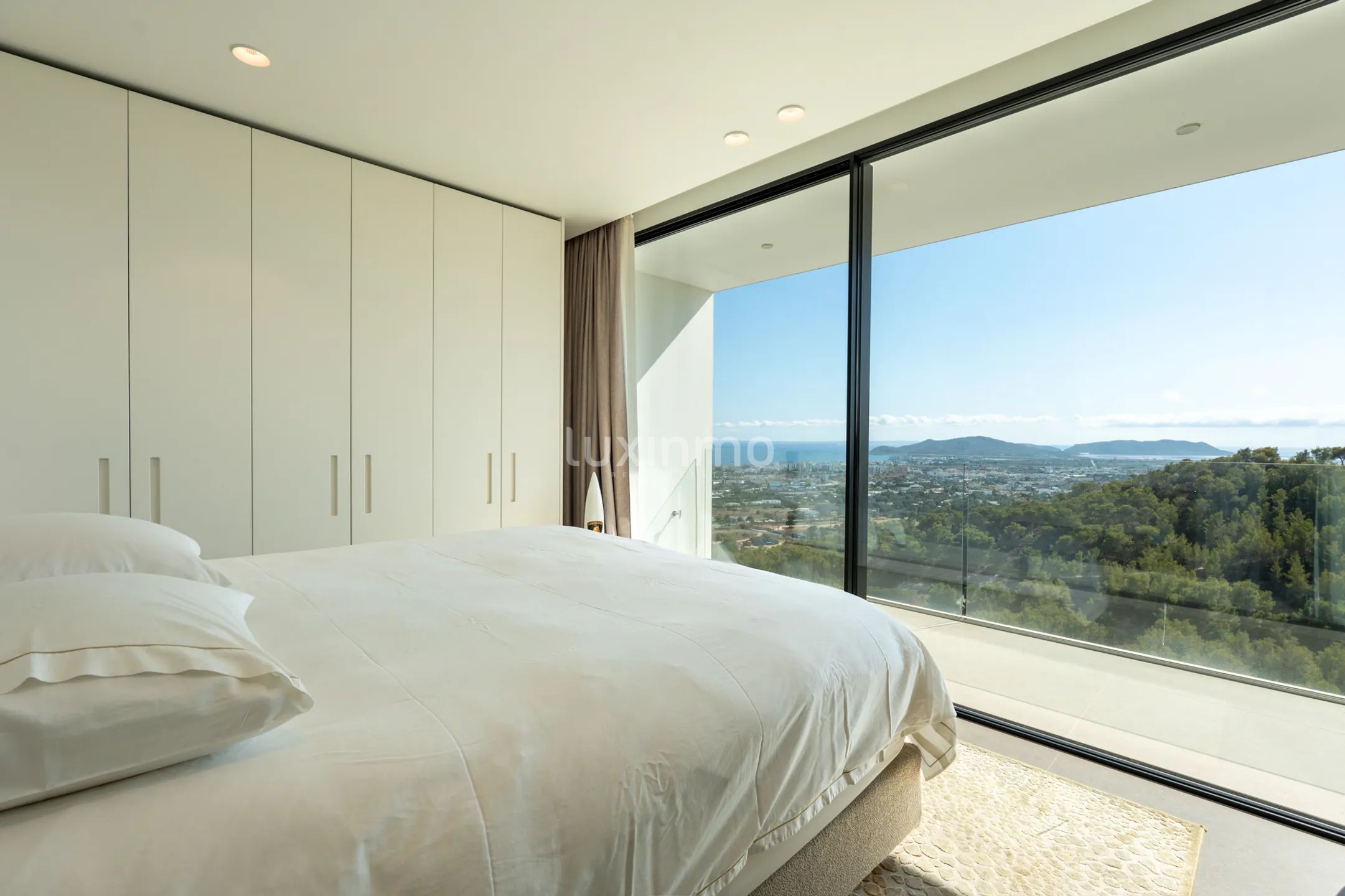 Modern Luxury Villa with Panoramic Sea Views in Cas Mut, Ibiza — photo 23