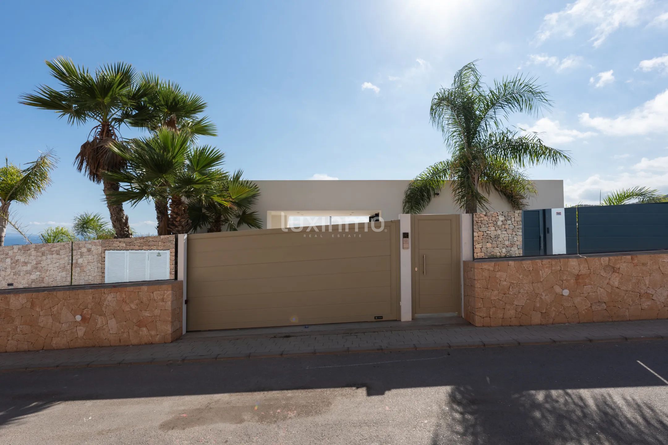 Modern Luxury Villa with Panoramic Sea Views in Cas Mut, Ibiza — photo 43