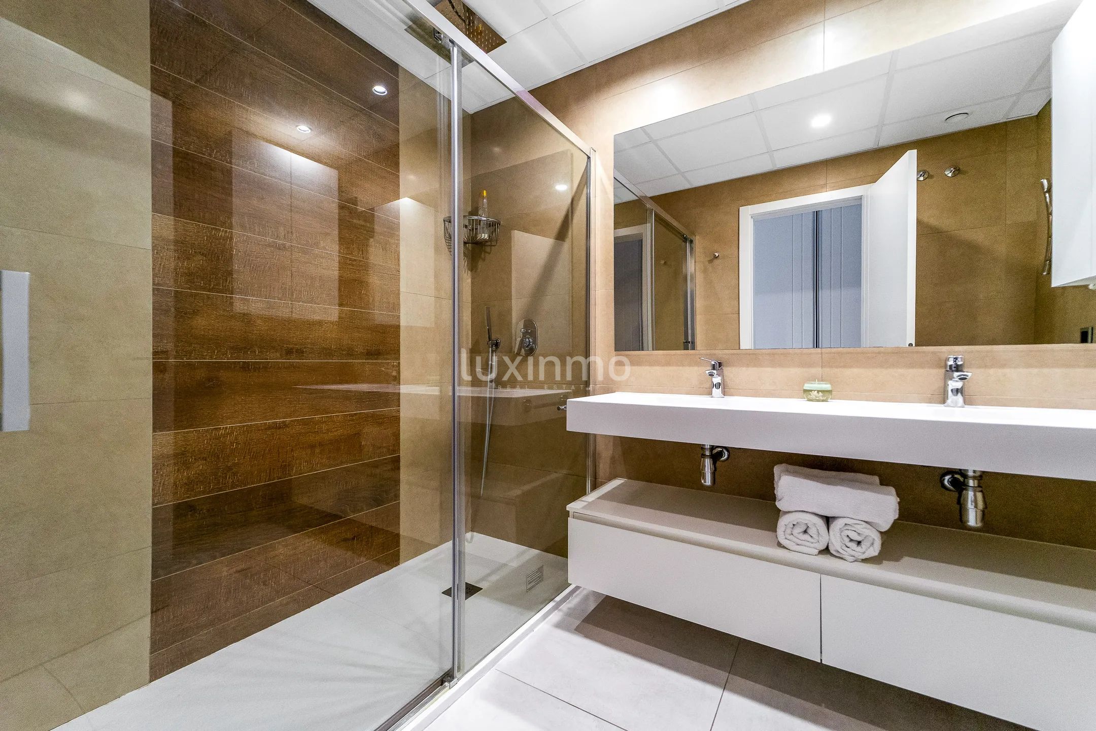 Impresionante apartamento con vistas al mar en Playa de Poniente, Benidorm — photo 14