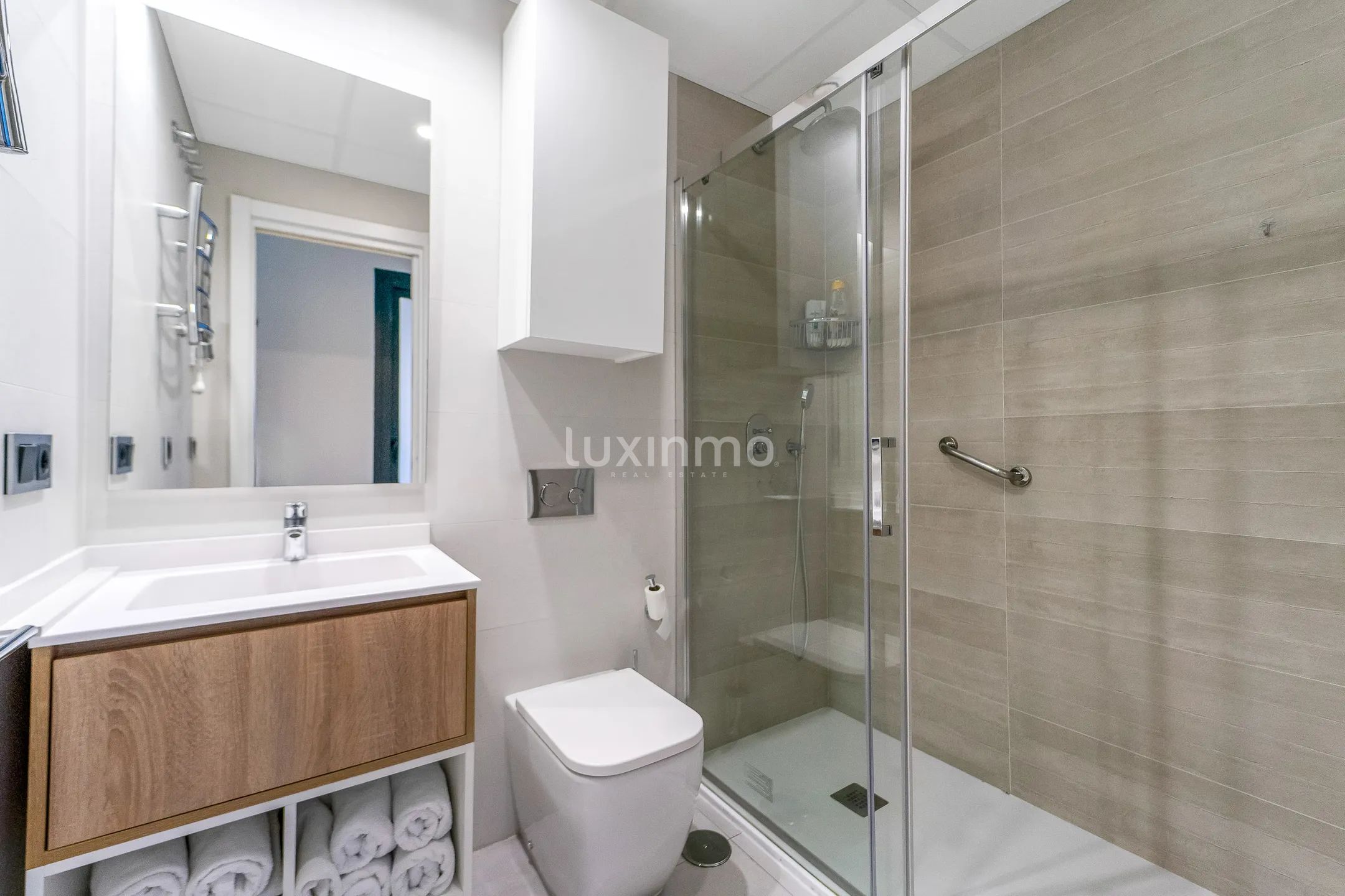 Impresionante apartamento con vistas al mar en Playa de Poniente, Benidorm — photo 17