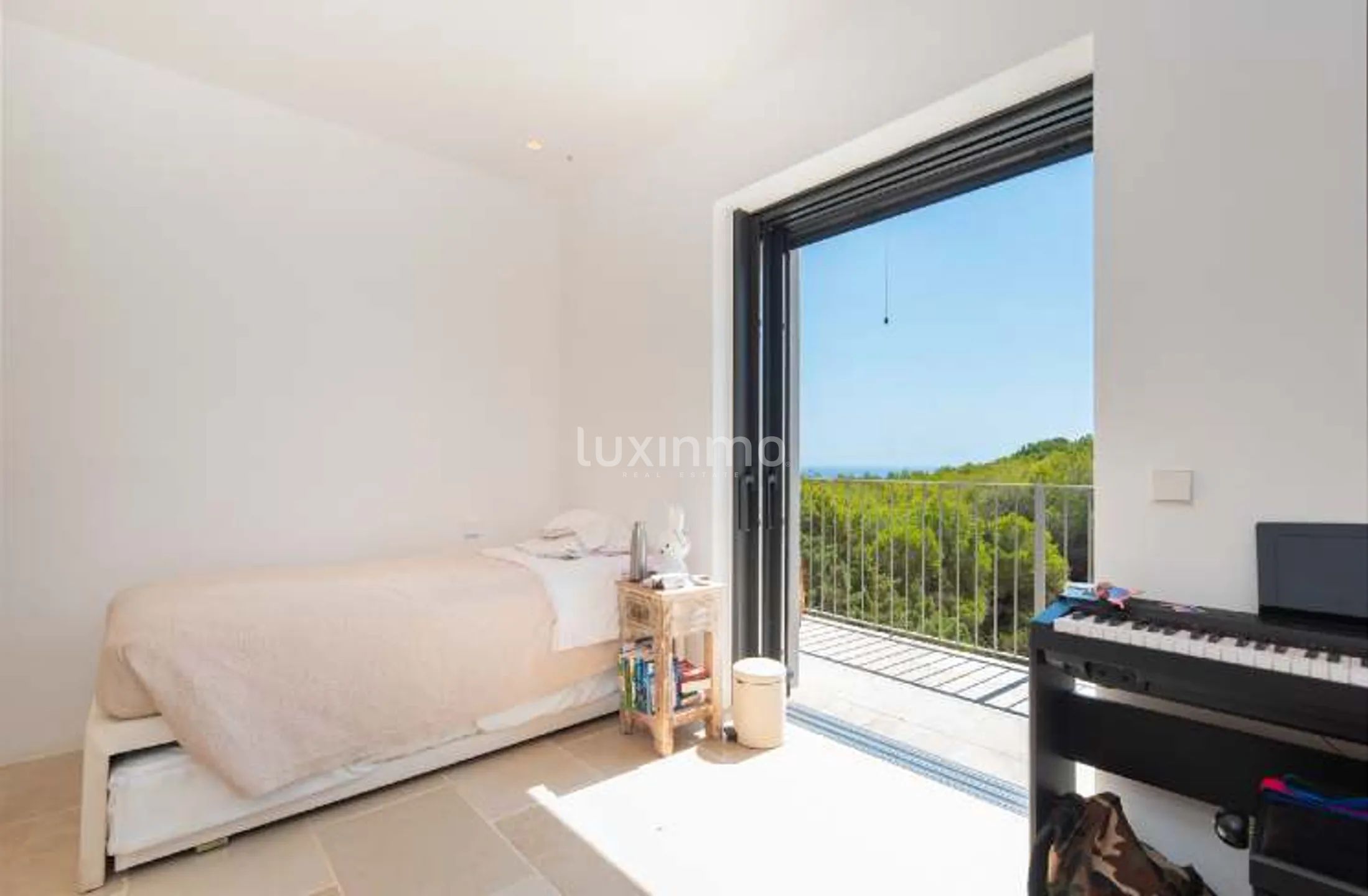 Exclusive Mediterranean Elegance with Sea Views near Cala Llenya — photo 25