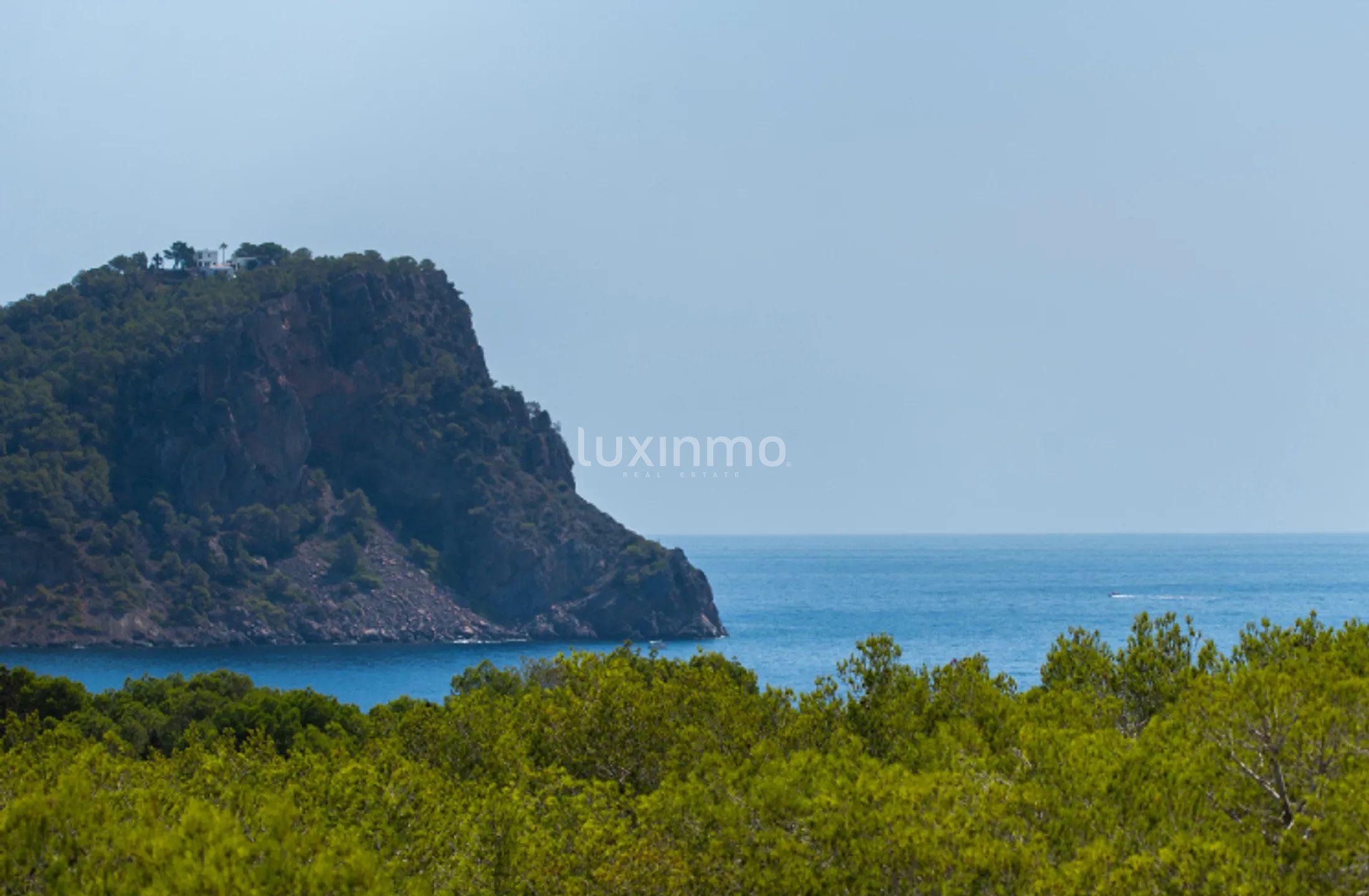 Exclusive Mediterranean Elegance with Sea Views near Cala Llenya — photo 36