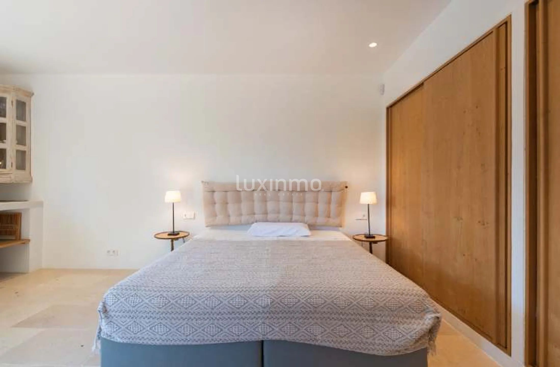 Exclusive Mediterranean Elegance with Sea Views near Cala Llenya — photo 35