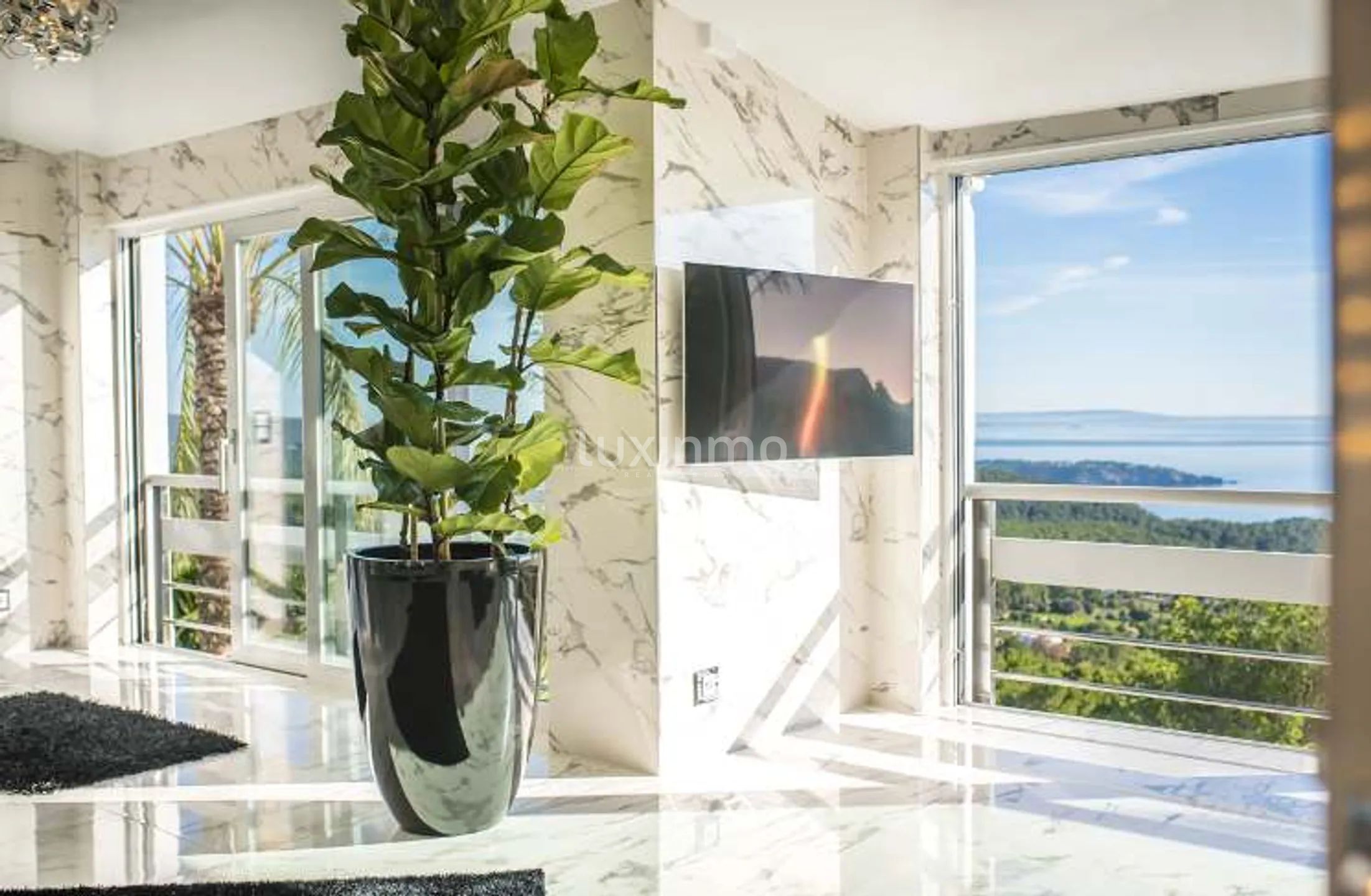 Villa Soleil, Elegant Sea-View Villa in Es Cubells, Ibiza — photo 37