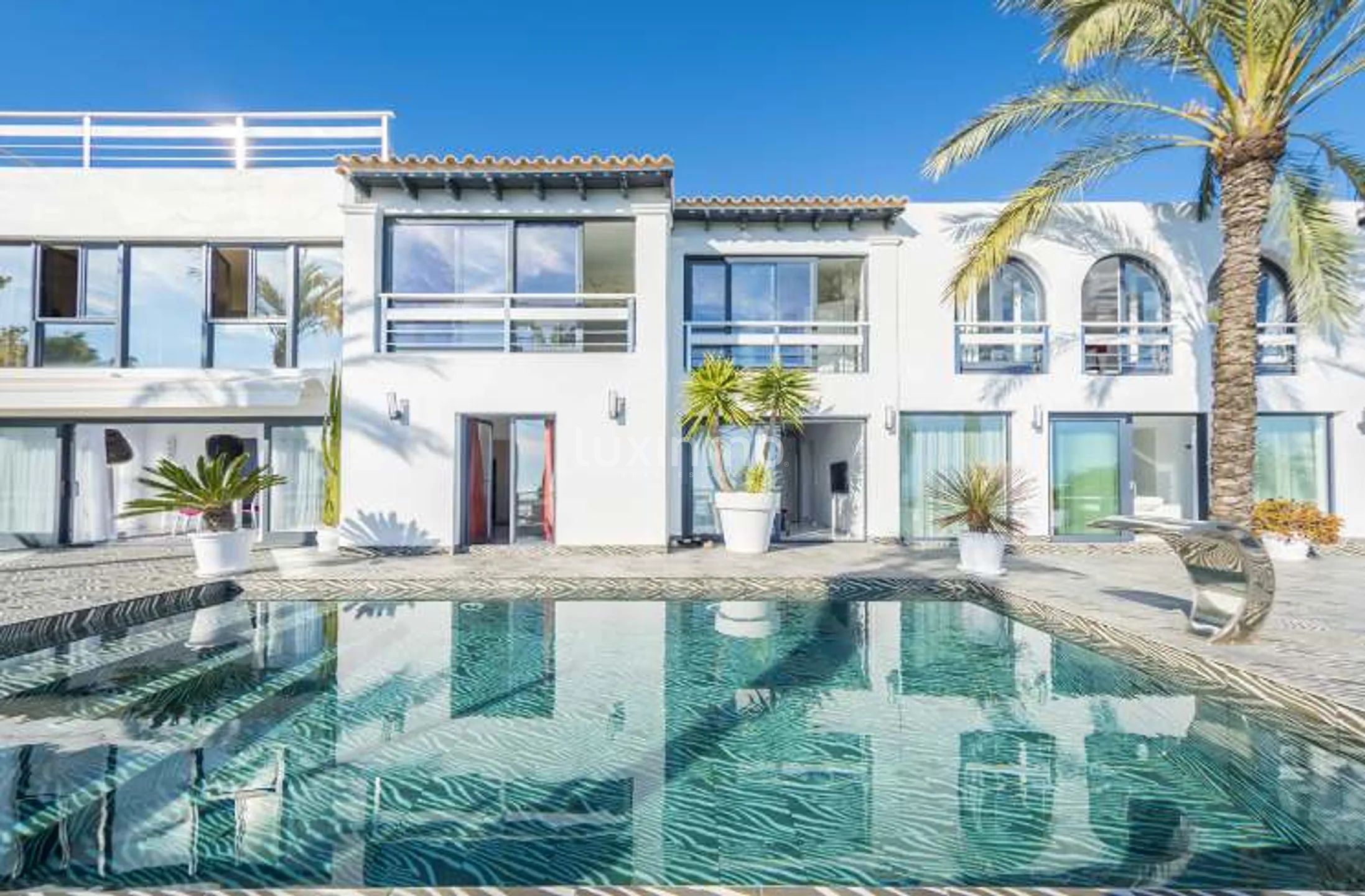 Villa Soleil - Elegante villa met zeezicht in Es Cubells, Ibiza — photo 7