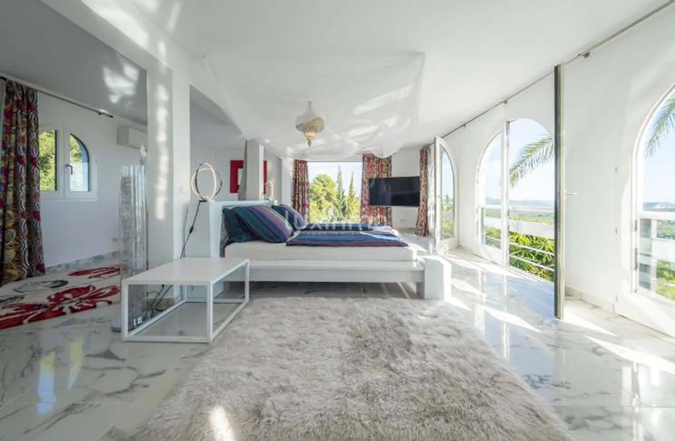 Villa Soleil - Elegante villa met zeezicht in Es Cubells, Ibiza — photo 26