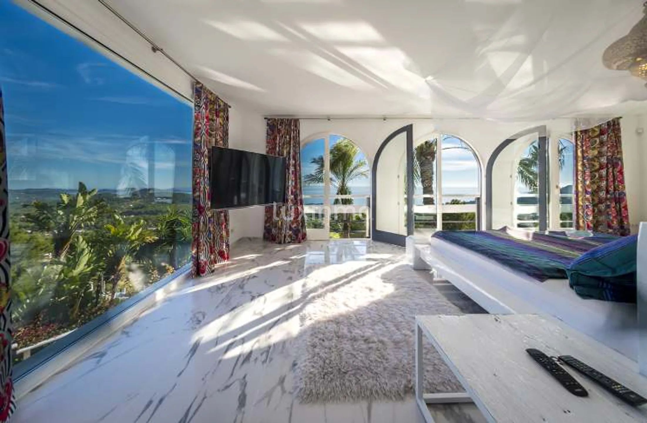 Villa Soleil - Elegante villa met zeezicht in Es Cubells, Ibiza — photo 27