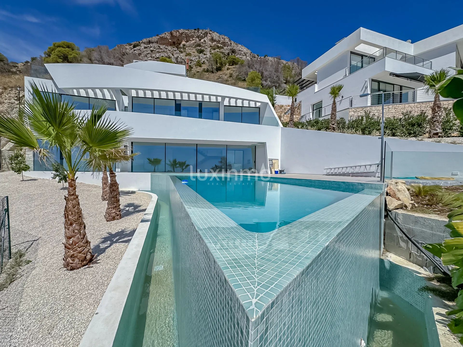 Stunning luxury detached house with breathtaking views in Altea Hills — photo 3
