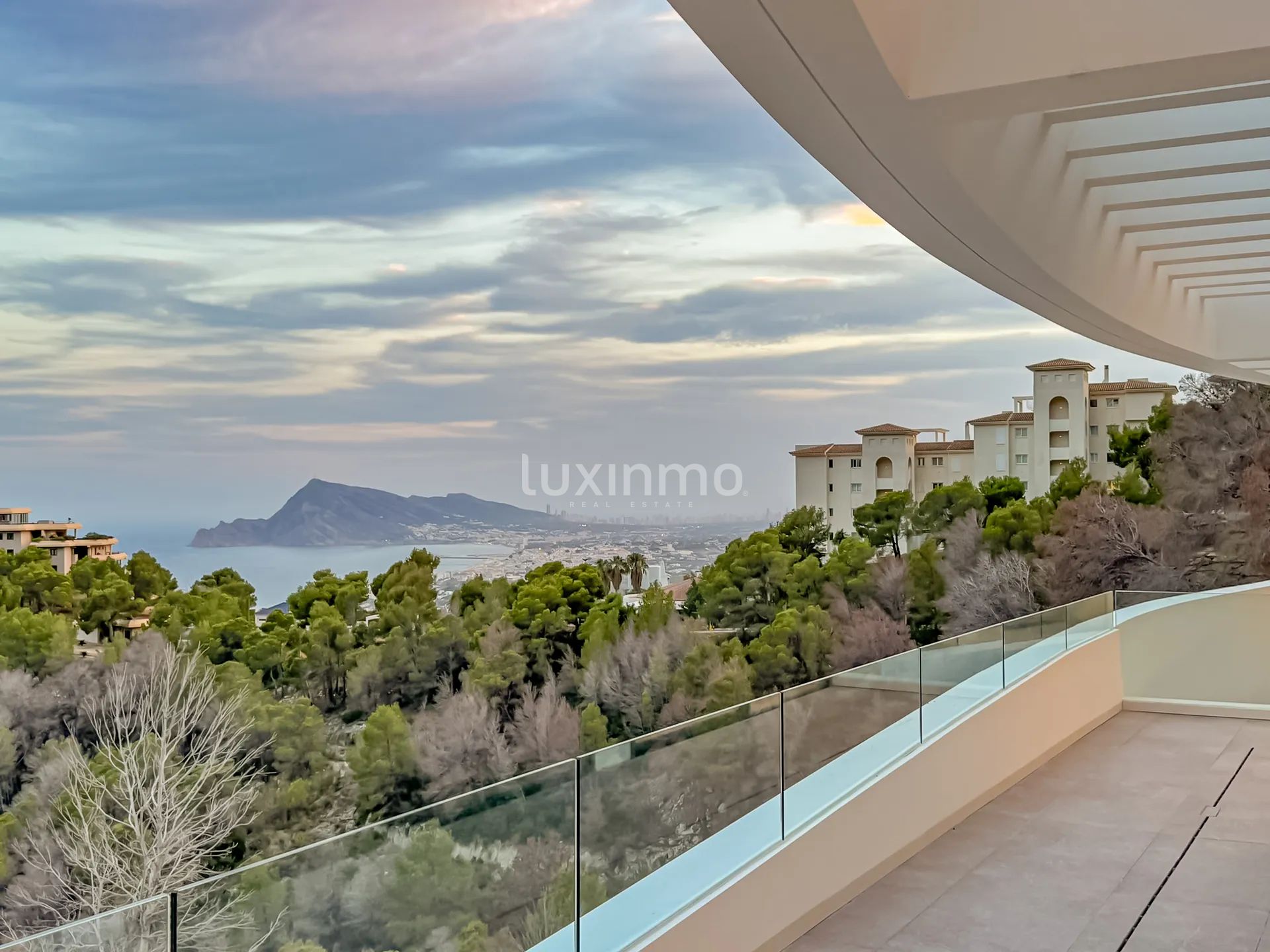 Stunning luxury detached house with breathtaking views in Altea Hills — photo 20