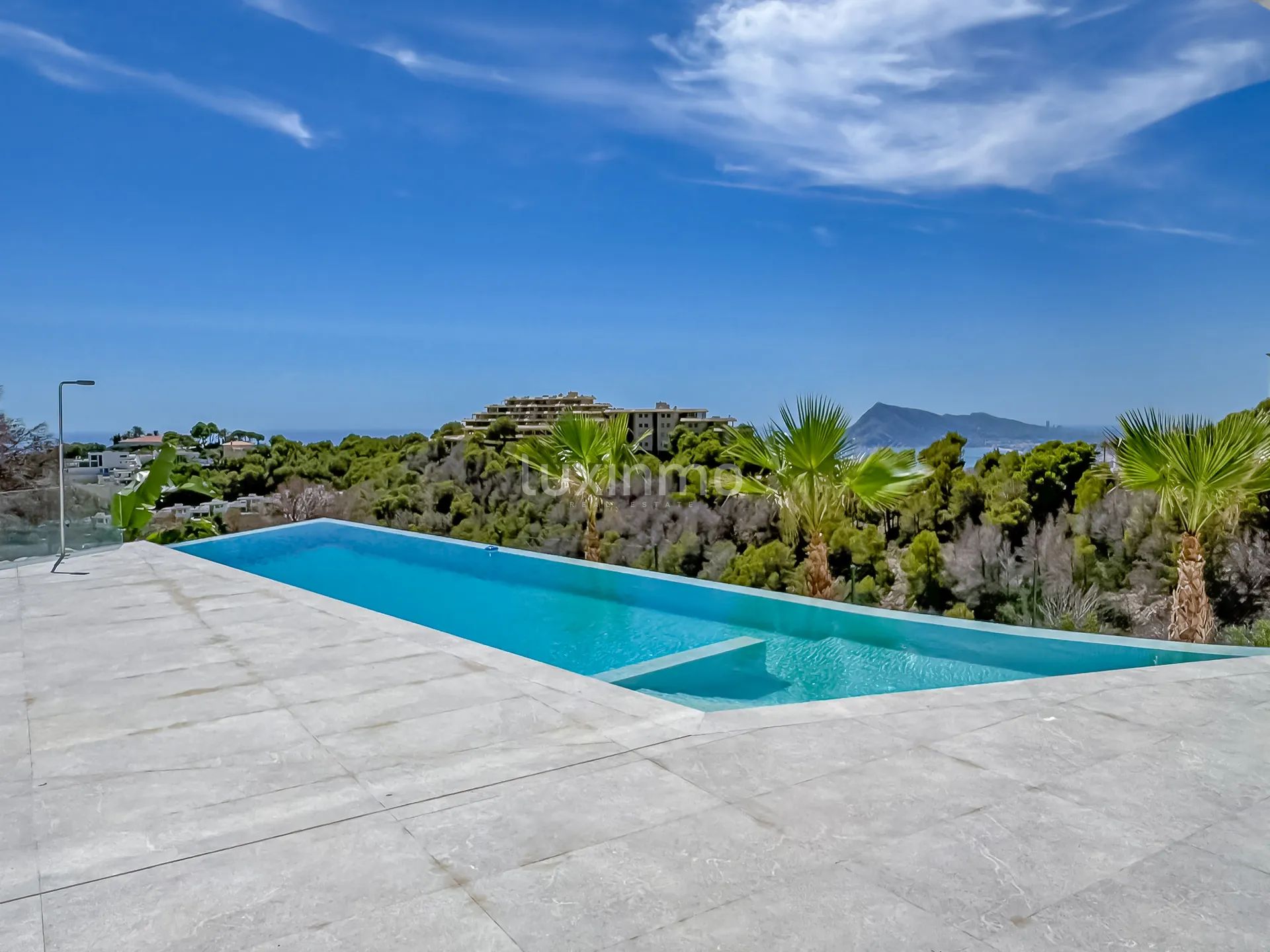 Stunning luxury detached house with breathtaking views in Altea Hills — photo 31