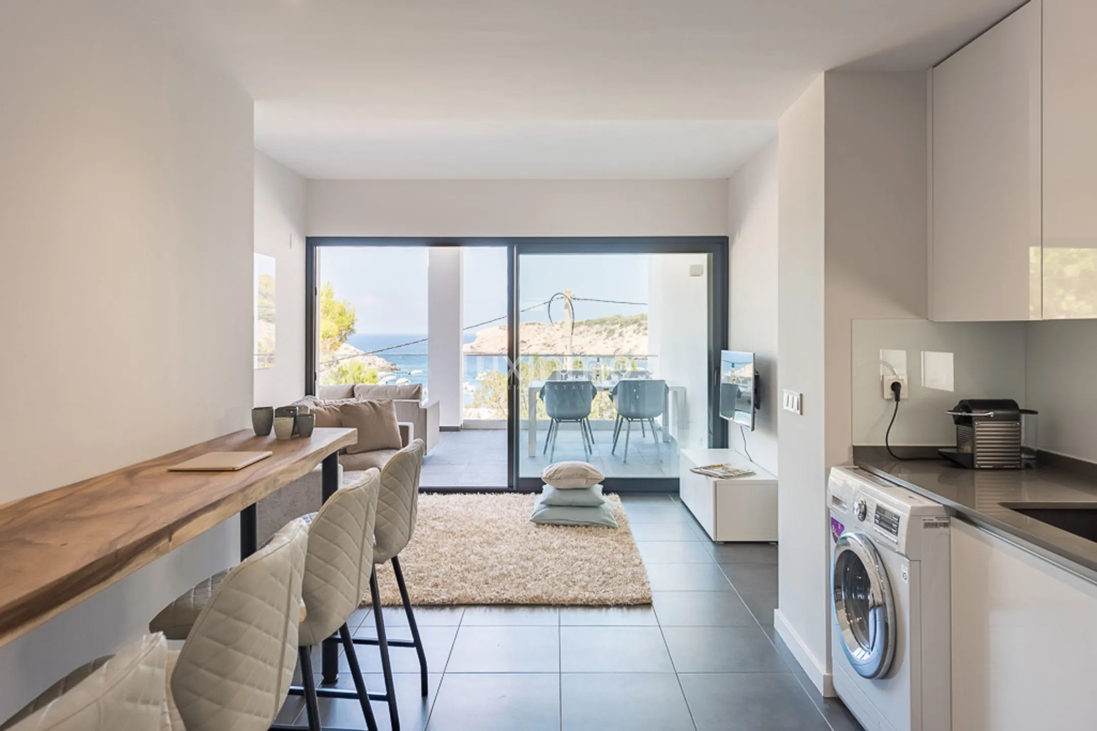 Elegant Coastal Living in Cala Vadella — photo 18