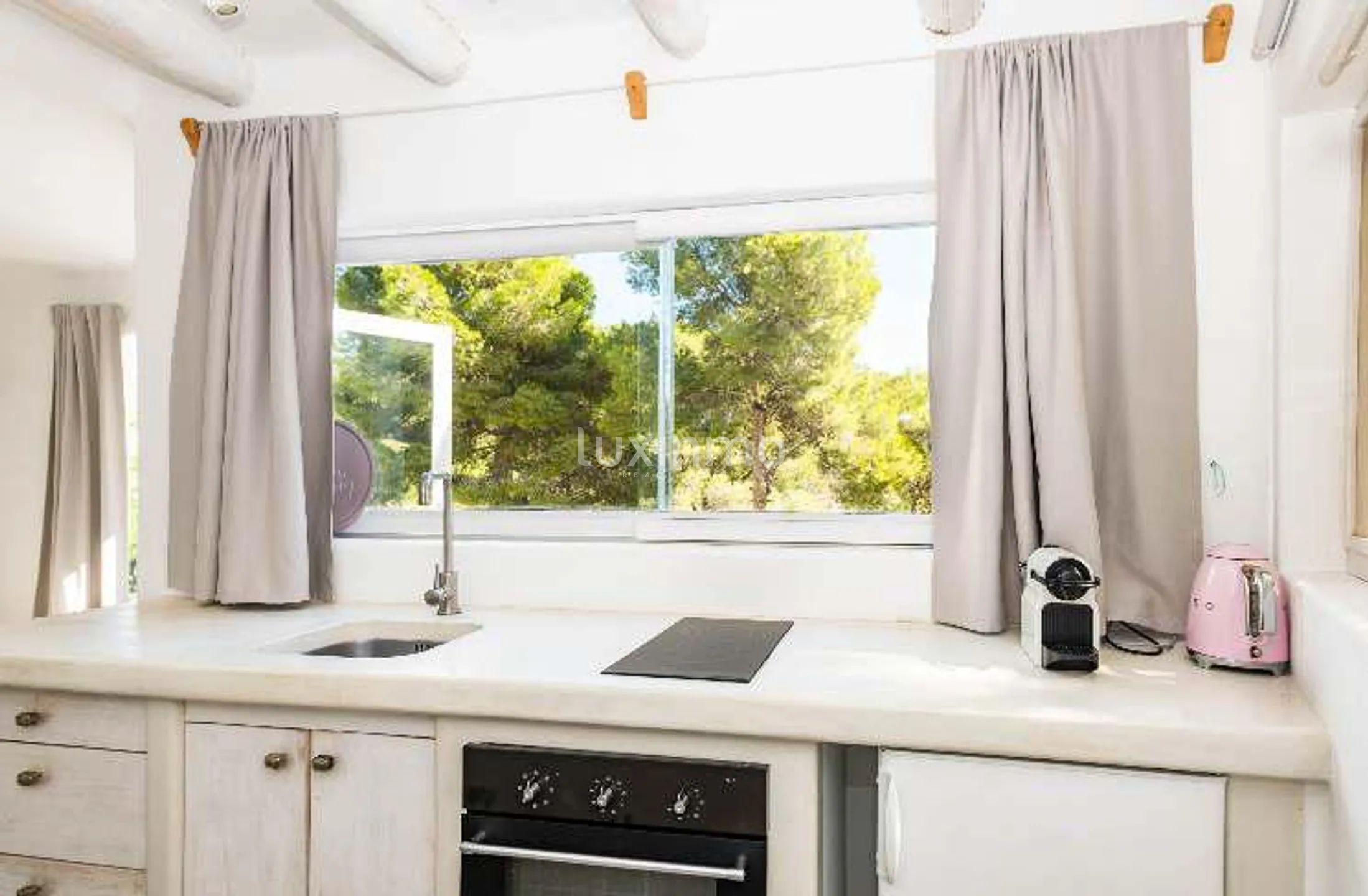 Charming Ibicencan Villa with Scandinavian Touches and Sea Views — photo 39