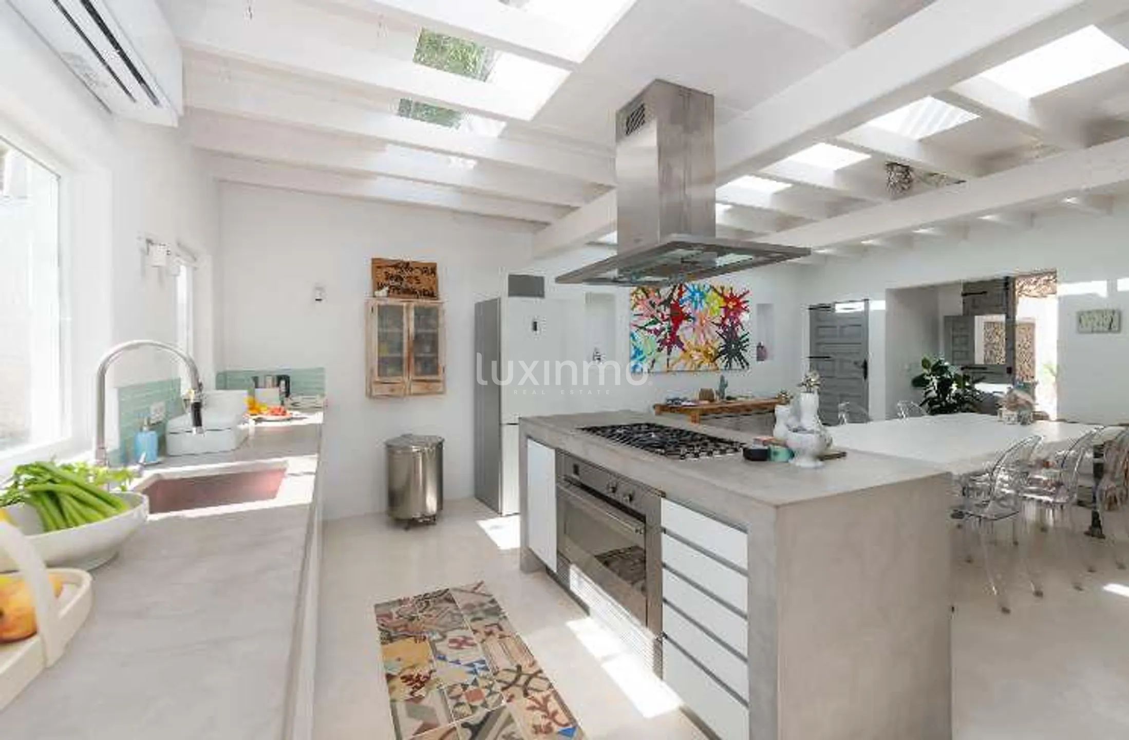 Charming Ibicencan Villa with Scandinavian Touches and Sea Views — photo 25