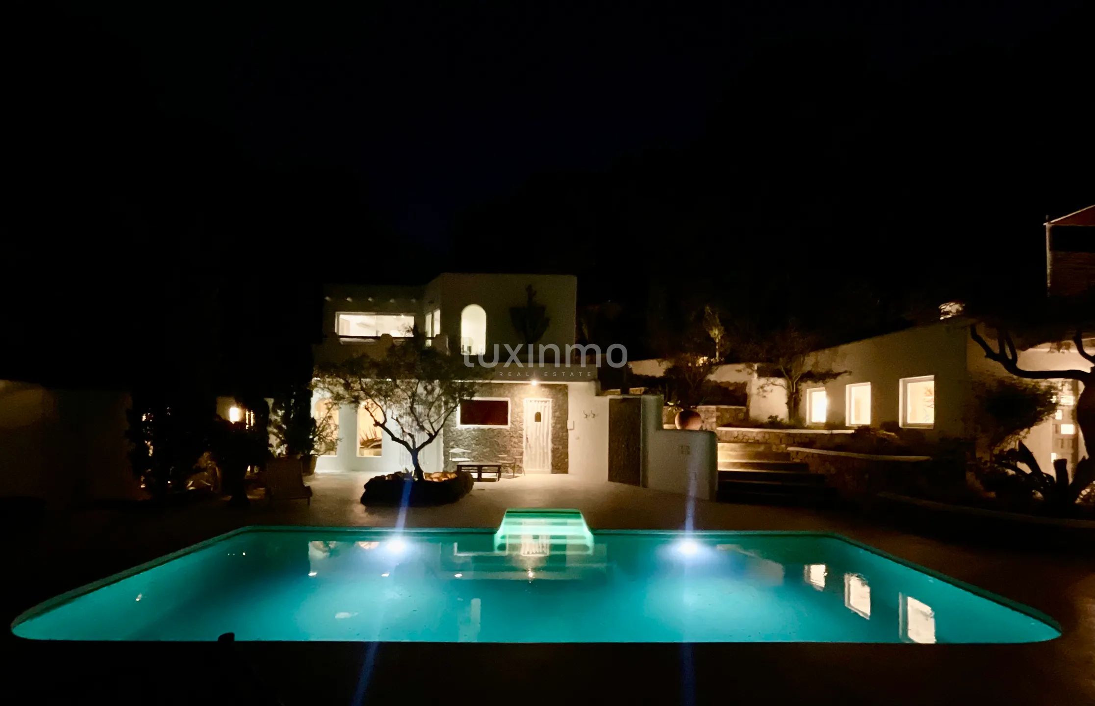 Charming Ibicencan Villa with Scandinavian Touches and Sea Views — photo 43