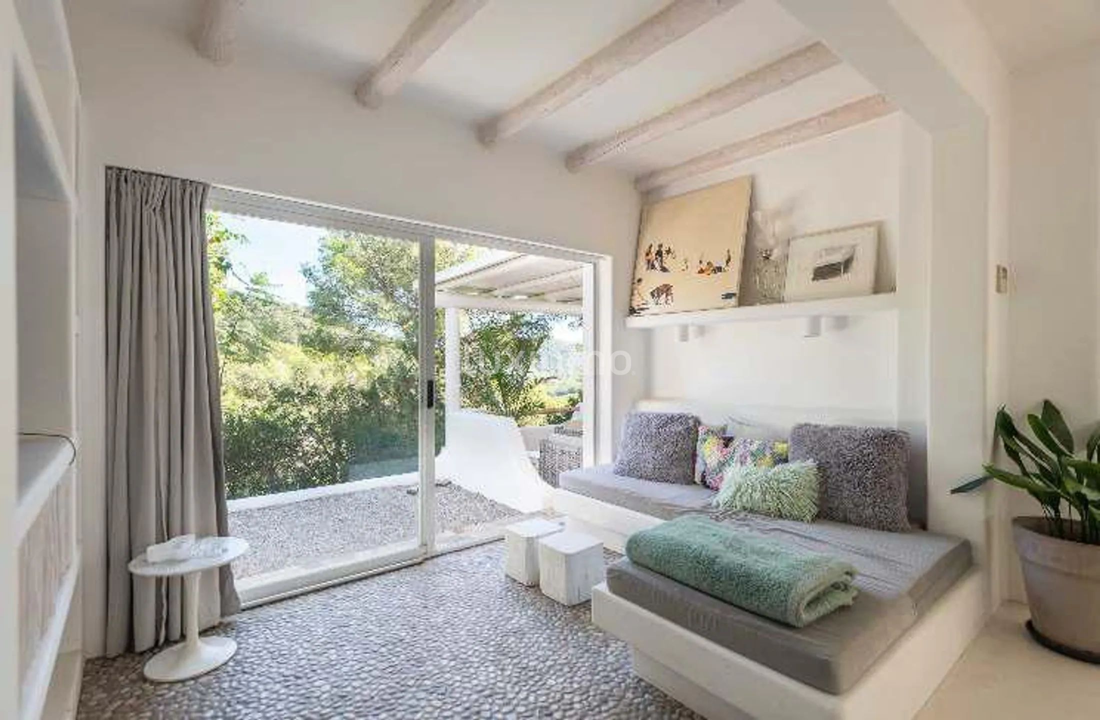 Charming Ibicencan Villa with Scandinavian Touches and Sea Views — photo 23