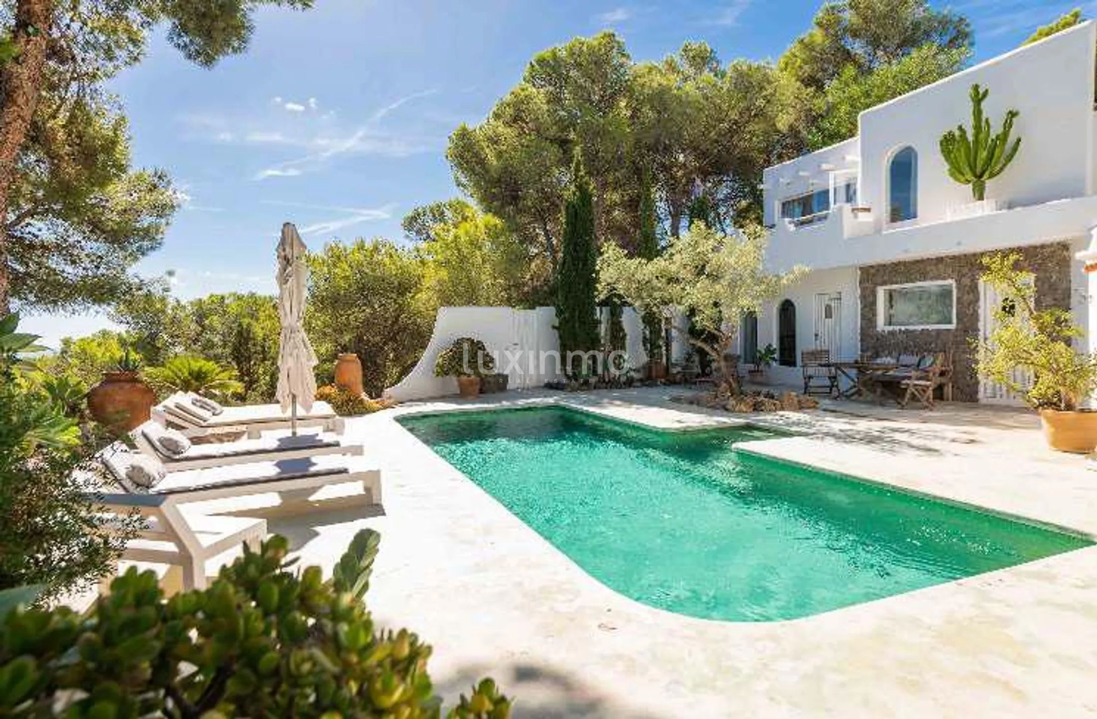 Charming Ibicencan Villa with Scandinavian Touches and Sea Views — photo 8