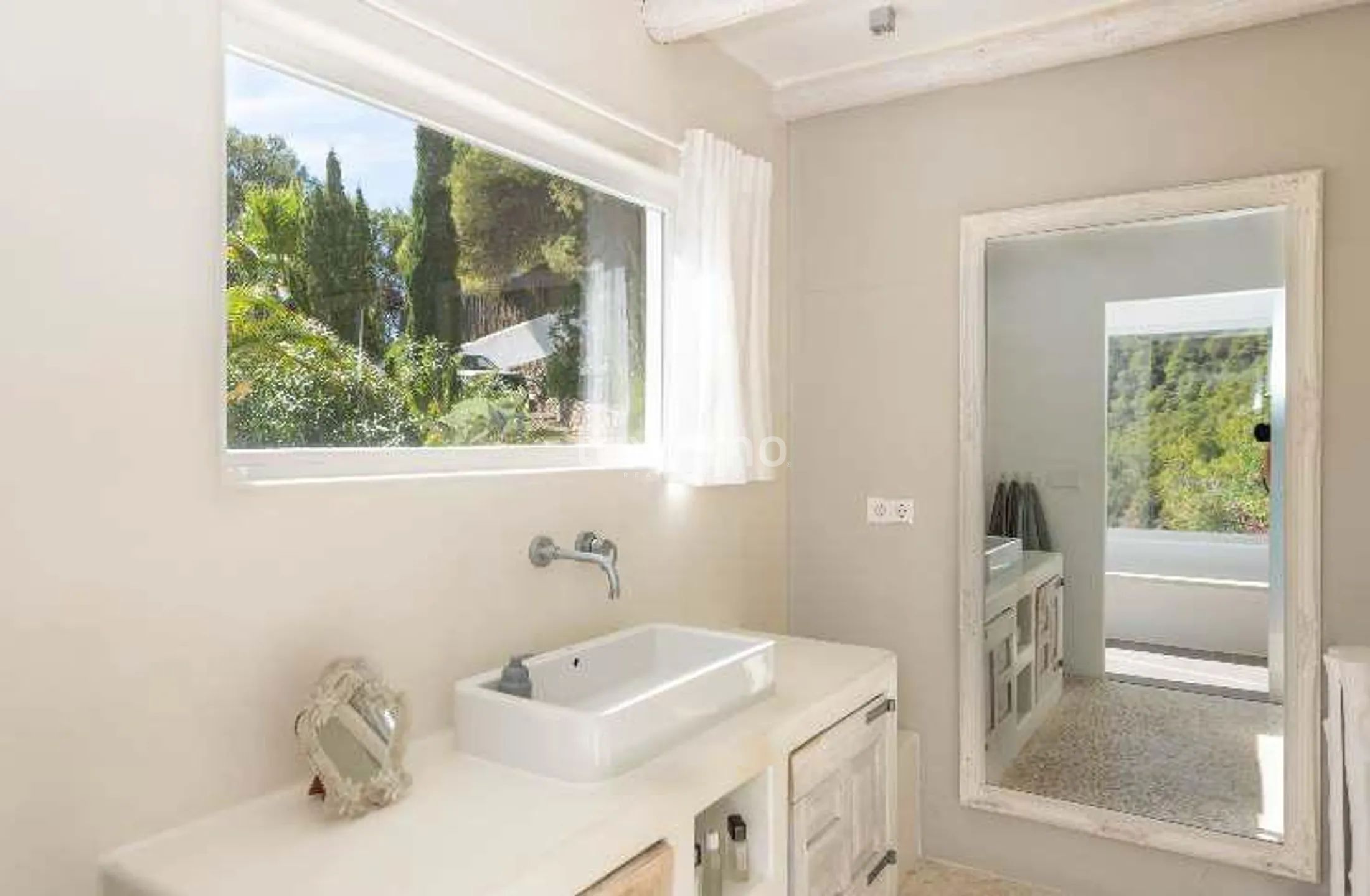 Charming Ibicencan Villa with Scandinavian Touches and Sea Views — photo 33